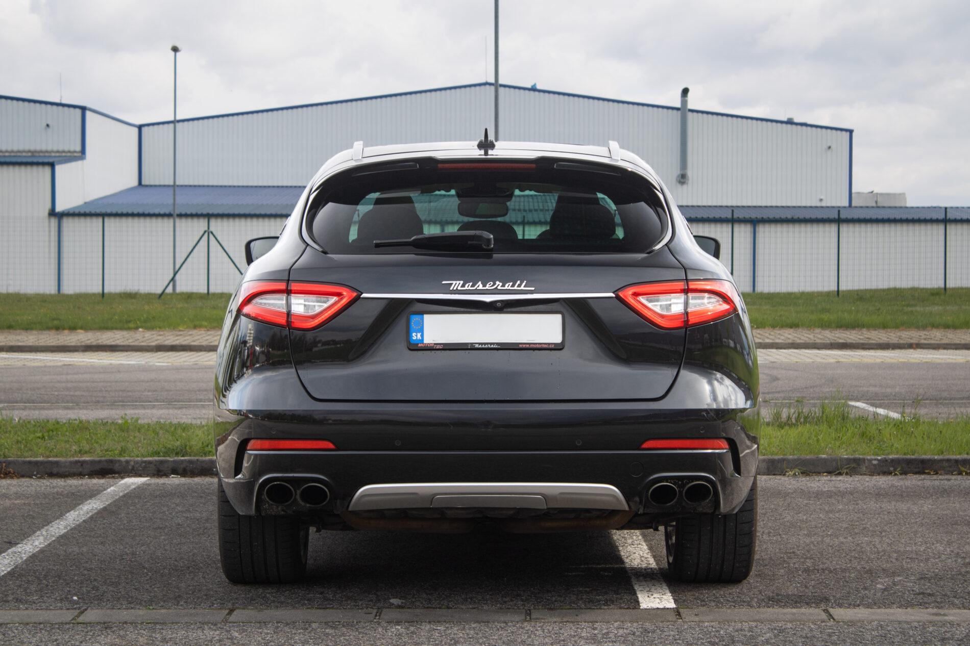 2017 Maserati Levante, čierna suv, 212 484 km