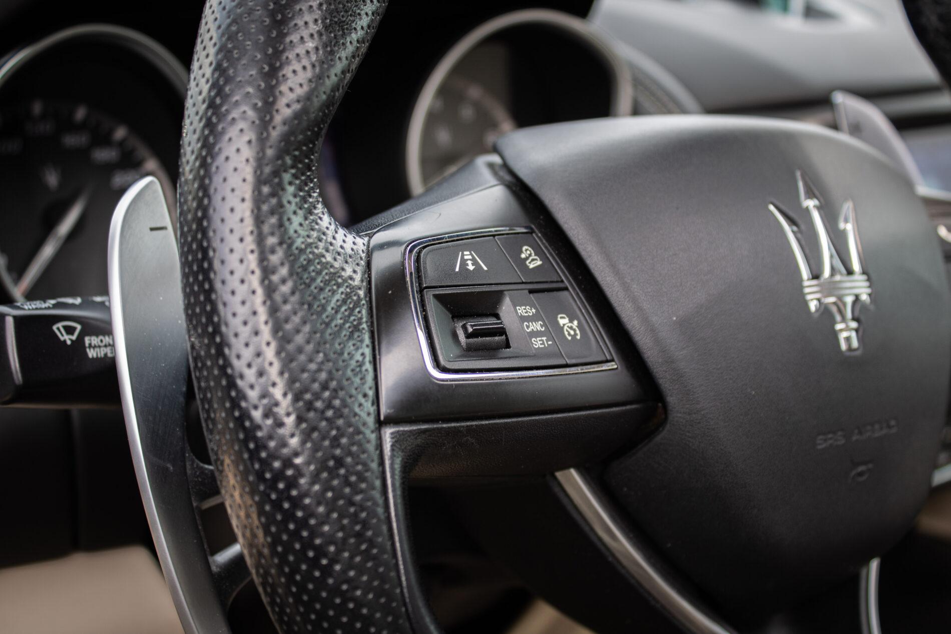 2017 Maserati Levante, čierna suv, 212 484 km