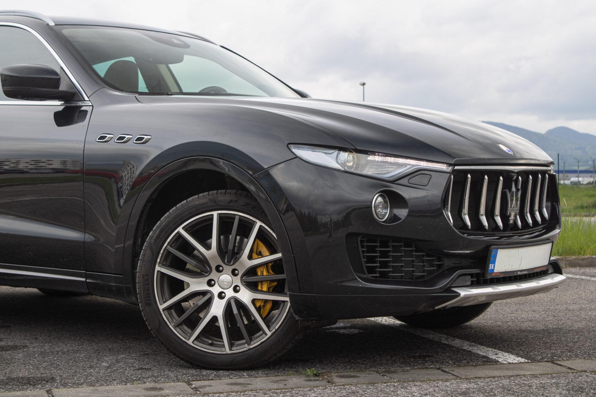 2017 Maserati Levante, čierna suv, 212 484 km