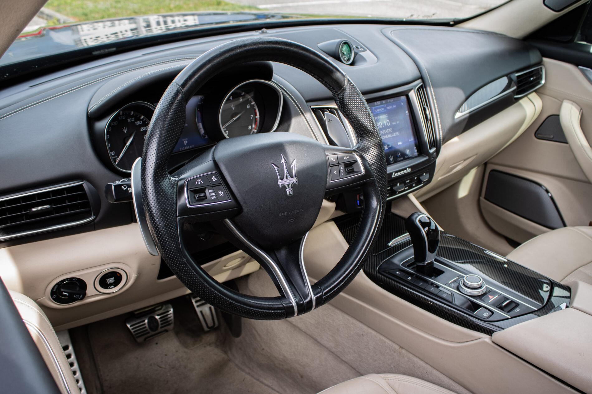 2017 Maserati Levante, čierna suv, 212 484 km