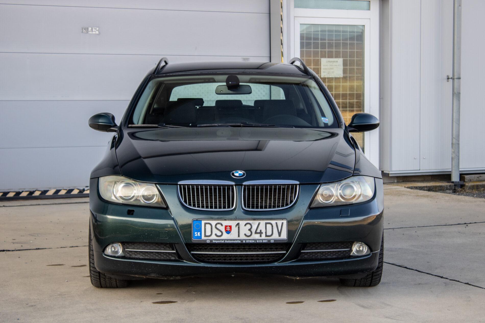 2008 BMW 330d, zelená kombi, 392 635 km