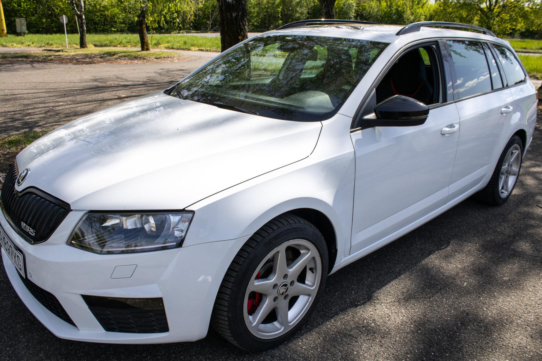 2015 Skoda Octavia RS, biela kombi, 269 760 km