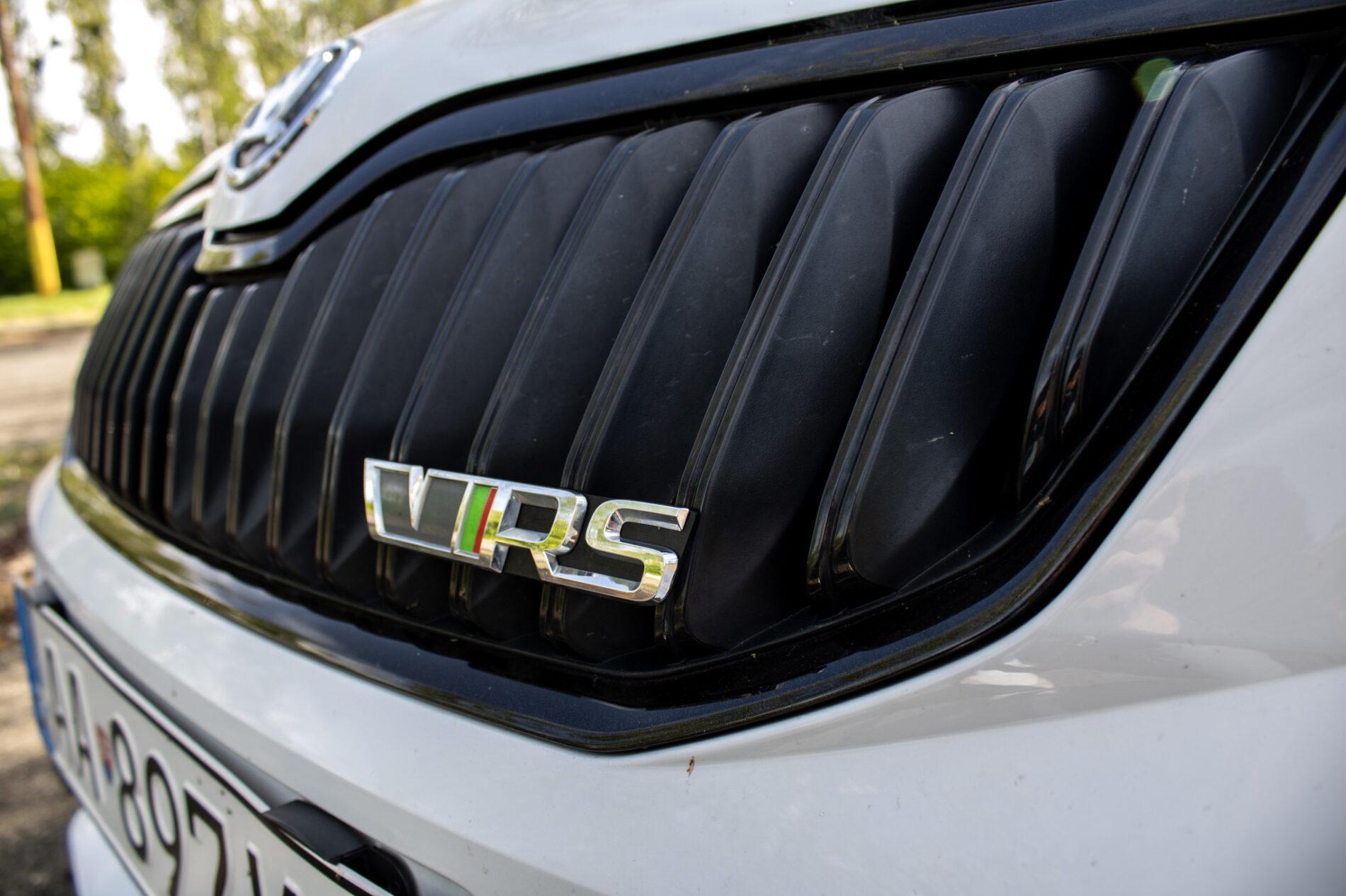 2015 Skoda Octavia RS, biela kombi, 269 760 km