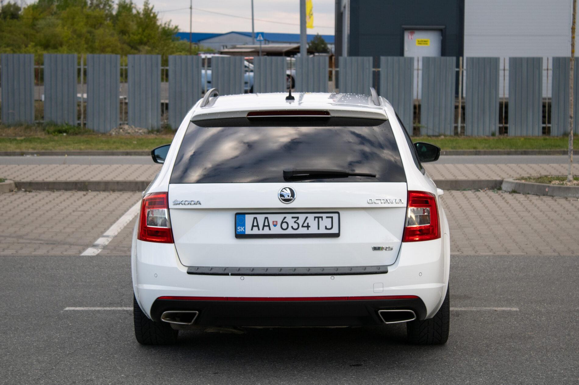 2013 Skoda Octavia RS, biela kombi, 356 832 km