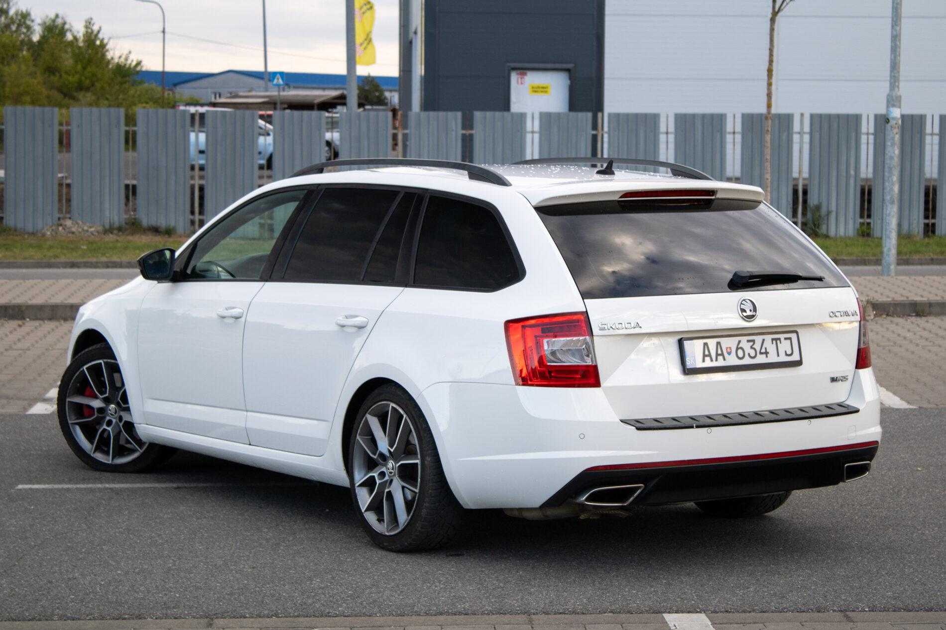 2013 Skoda Octavia RS, biela kombi, 356 832 km