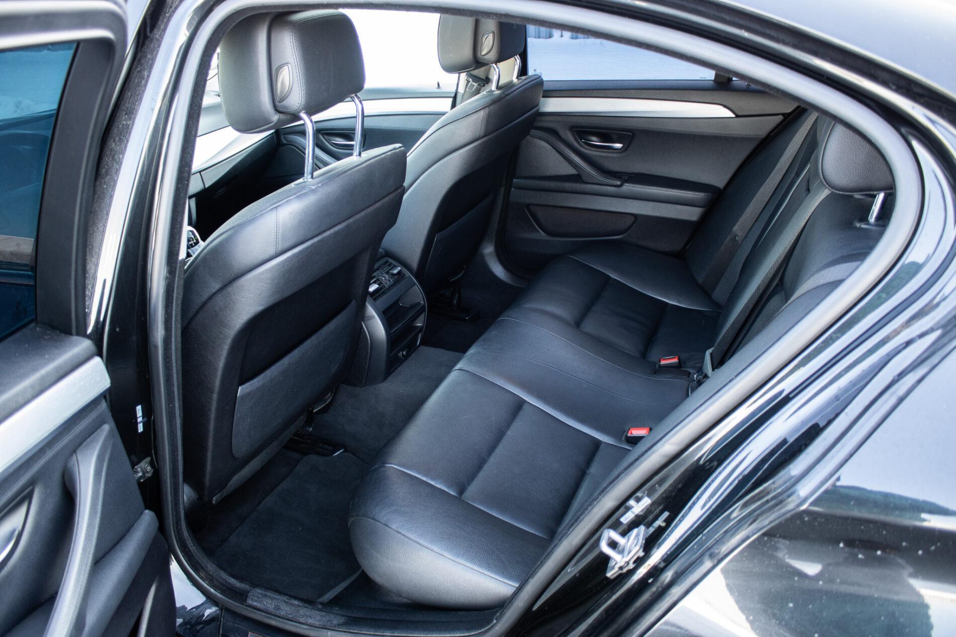 2012 BMW 535d, čierna sedan, 303 563 km