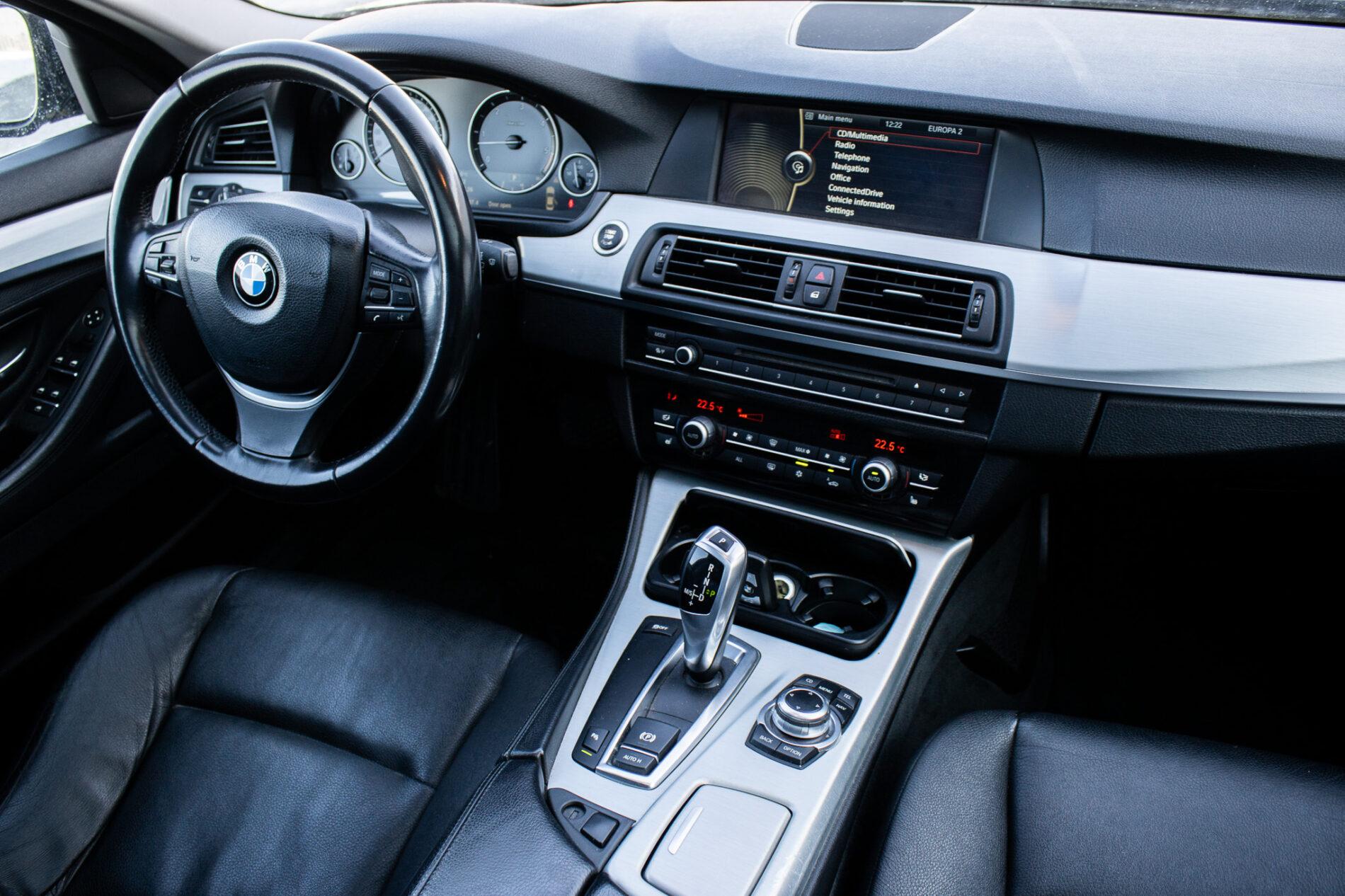 2012 BMW 535d, čierna sedan, 303 563 km