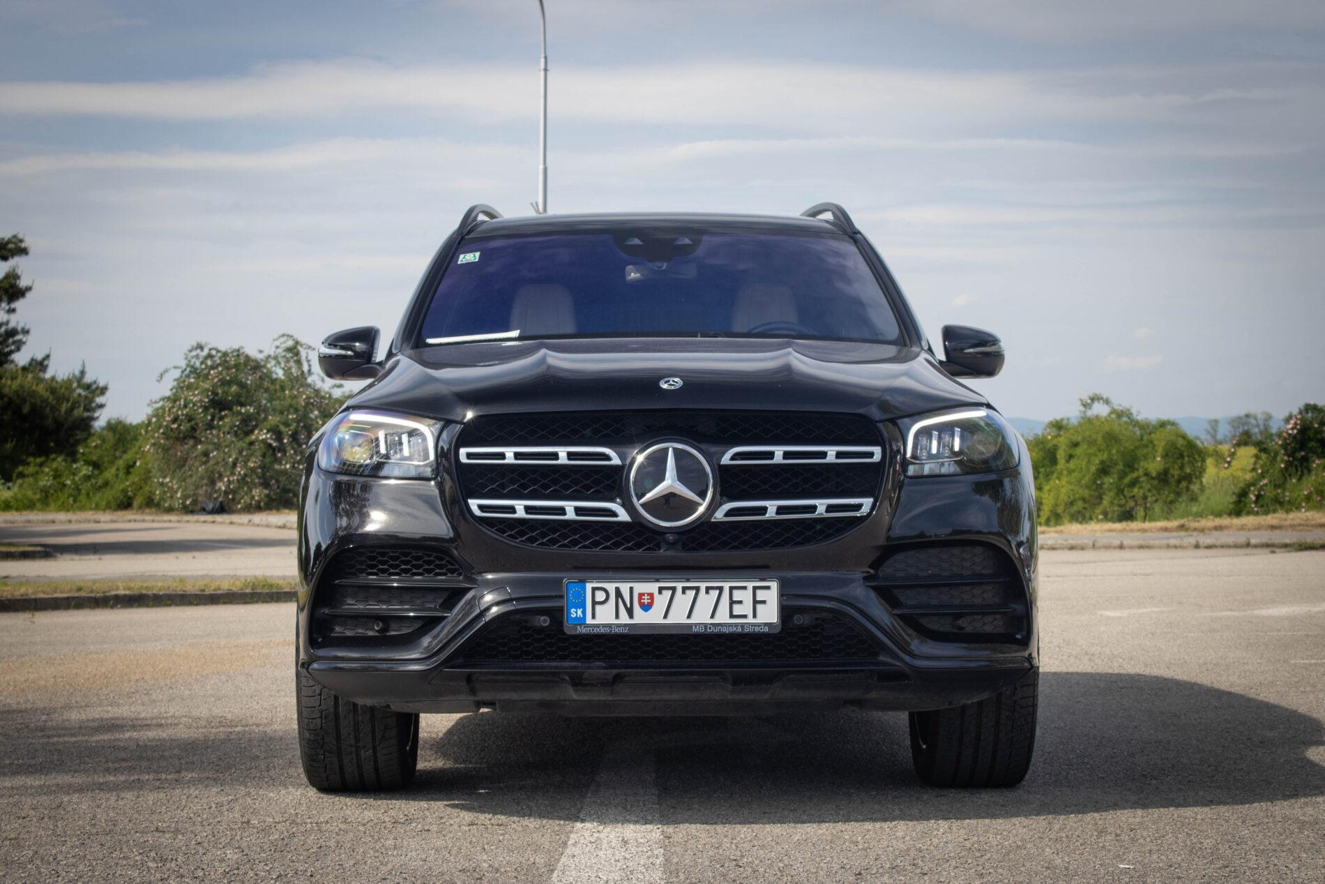 2023 Mercedes-Benz GLS 400d, čierna suv, 40 535 km