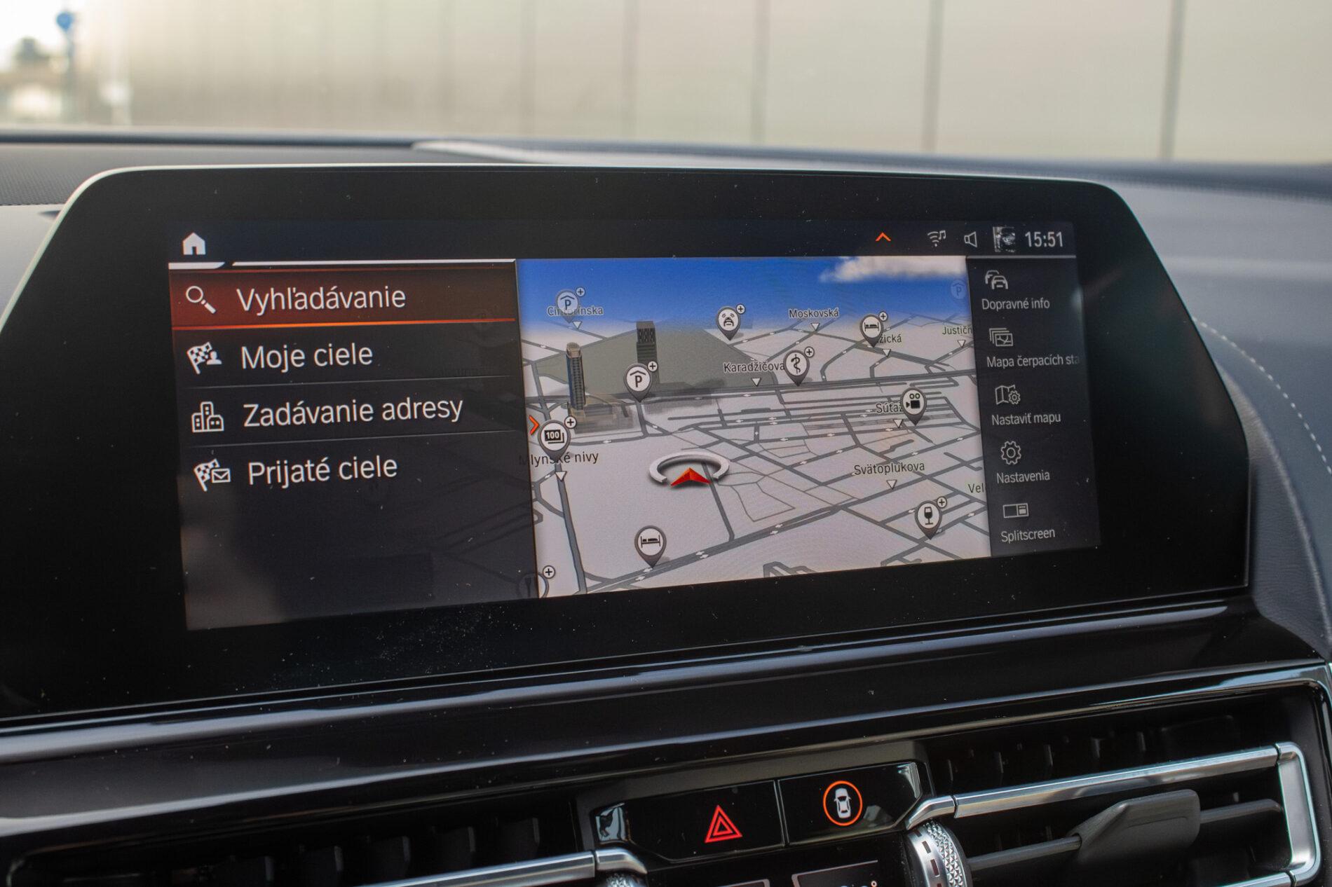 2021 BMW M850i, sivá kupé, 213 085 km