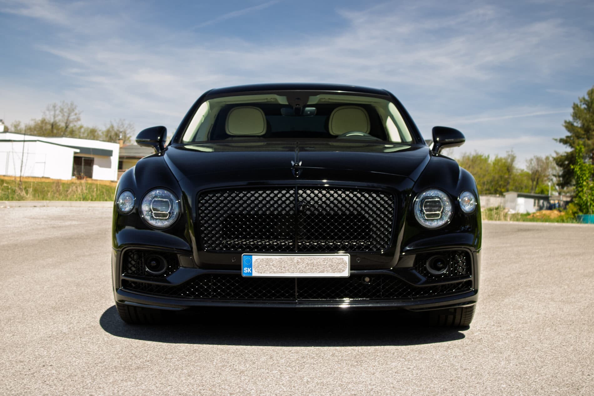 2024 Bentley Flying Spur, čierna sedan, 2 250 km