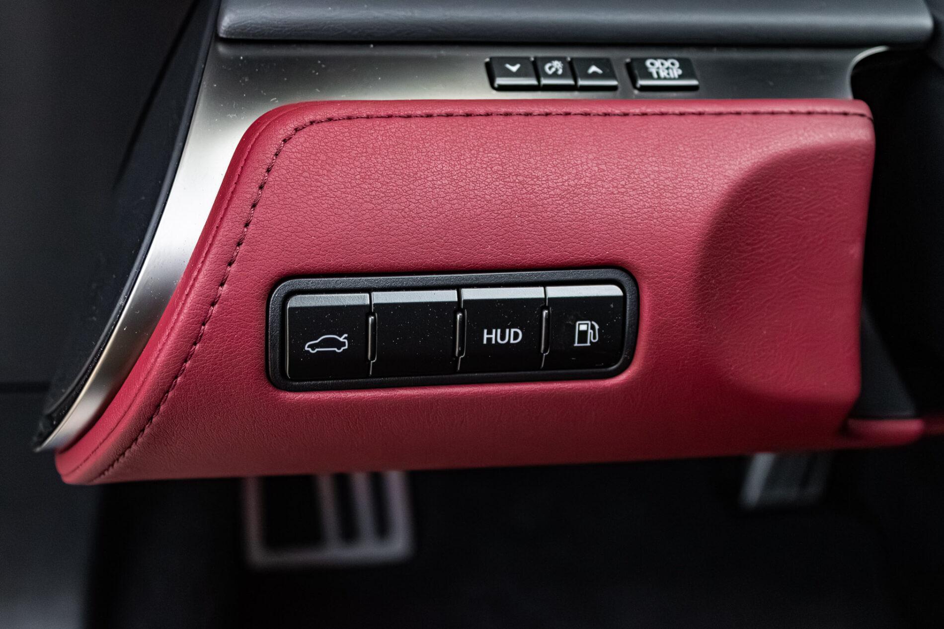 2024 Lexus LC 500, čierna kabriolet, 67 km