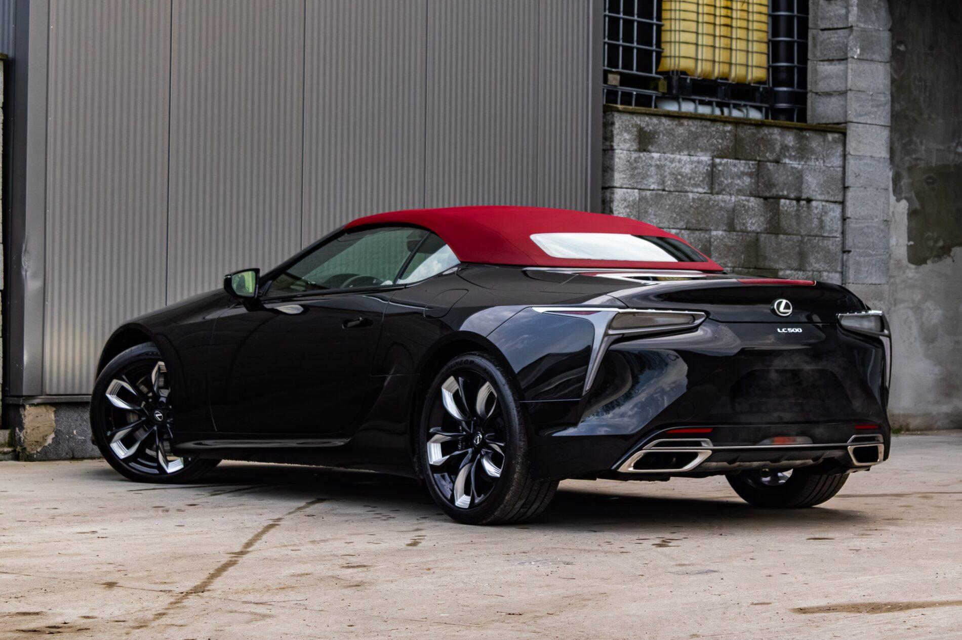 2024 Lexus LC 500, čierna kabriolet, 67 km