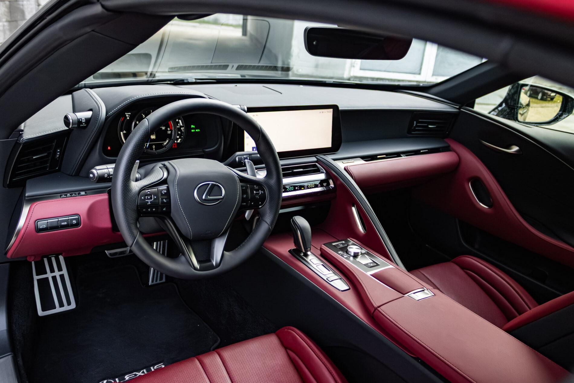 2024 Lexus LC 500, čierna kabriolet, 67 km