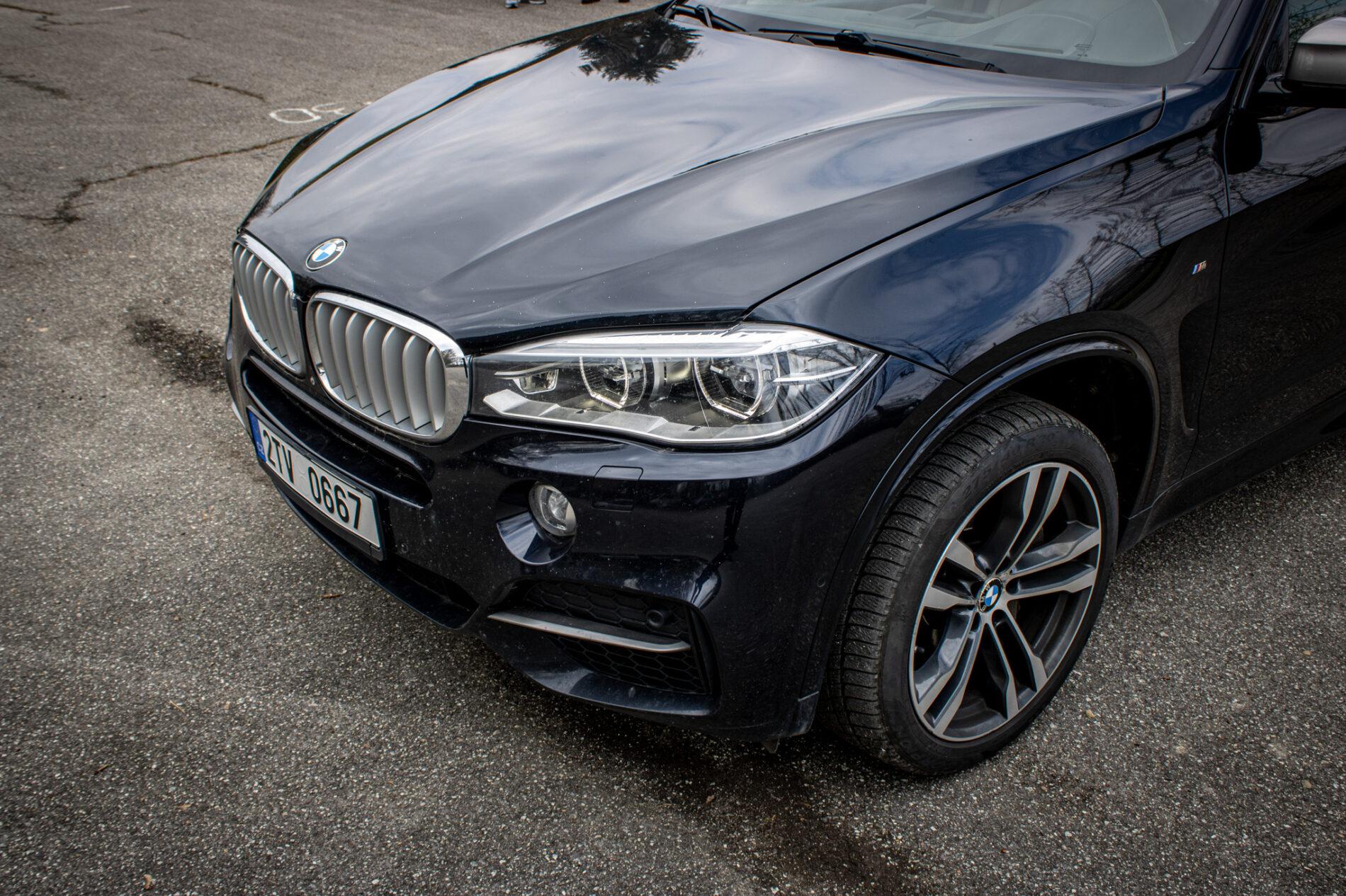 2014 BMW X5 M50d, čierna suv, 255 839 km