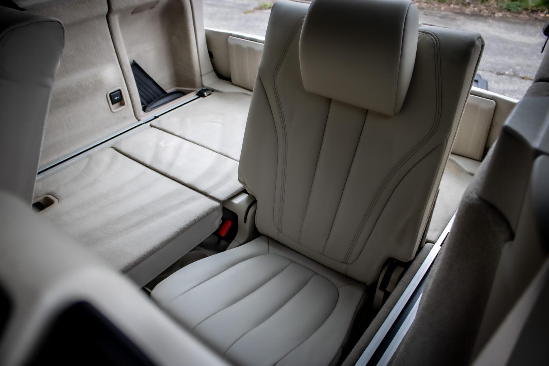 2014 BMW X5 M50d, čierna suv, 255 839 km