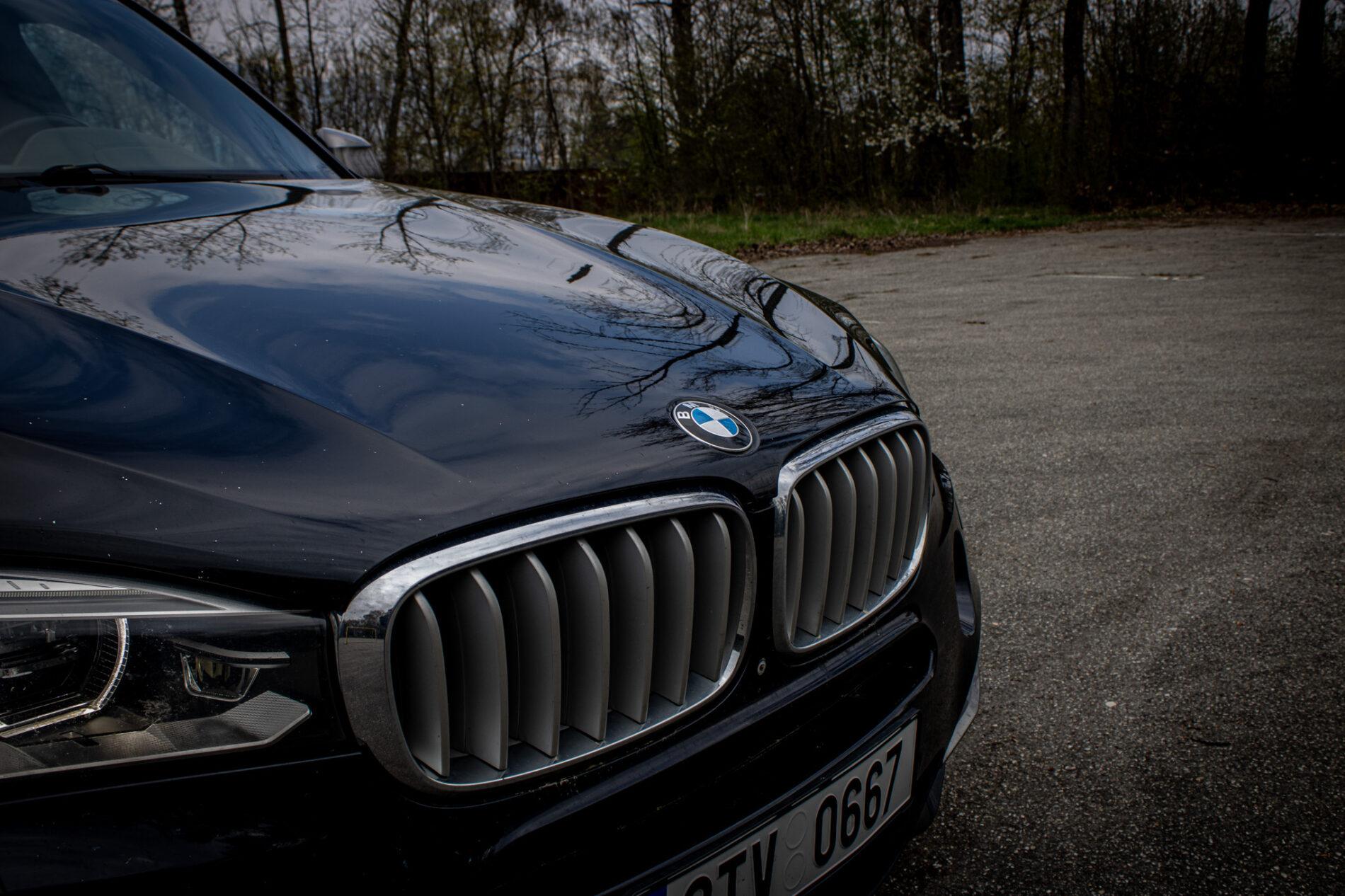 2014 BMW X5 M50d, čierna suv, 255 839 km