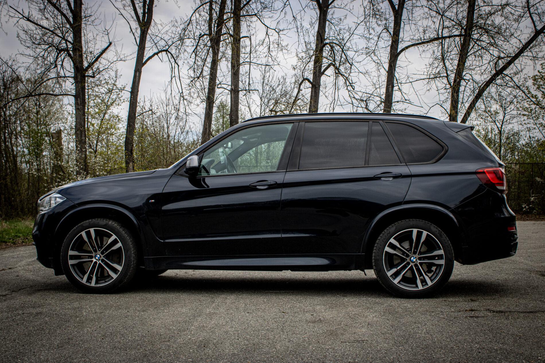 2014 BMW X5 M50d, čierna suv, 255 839 km