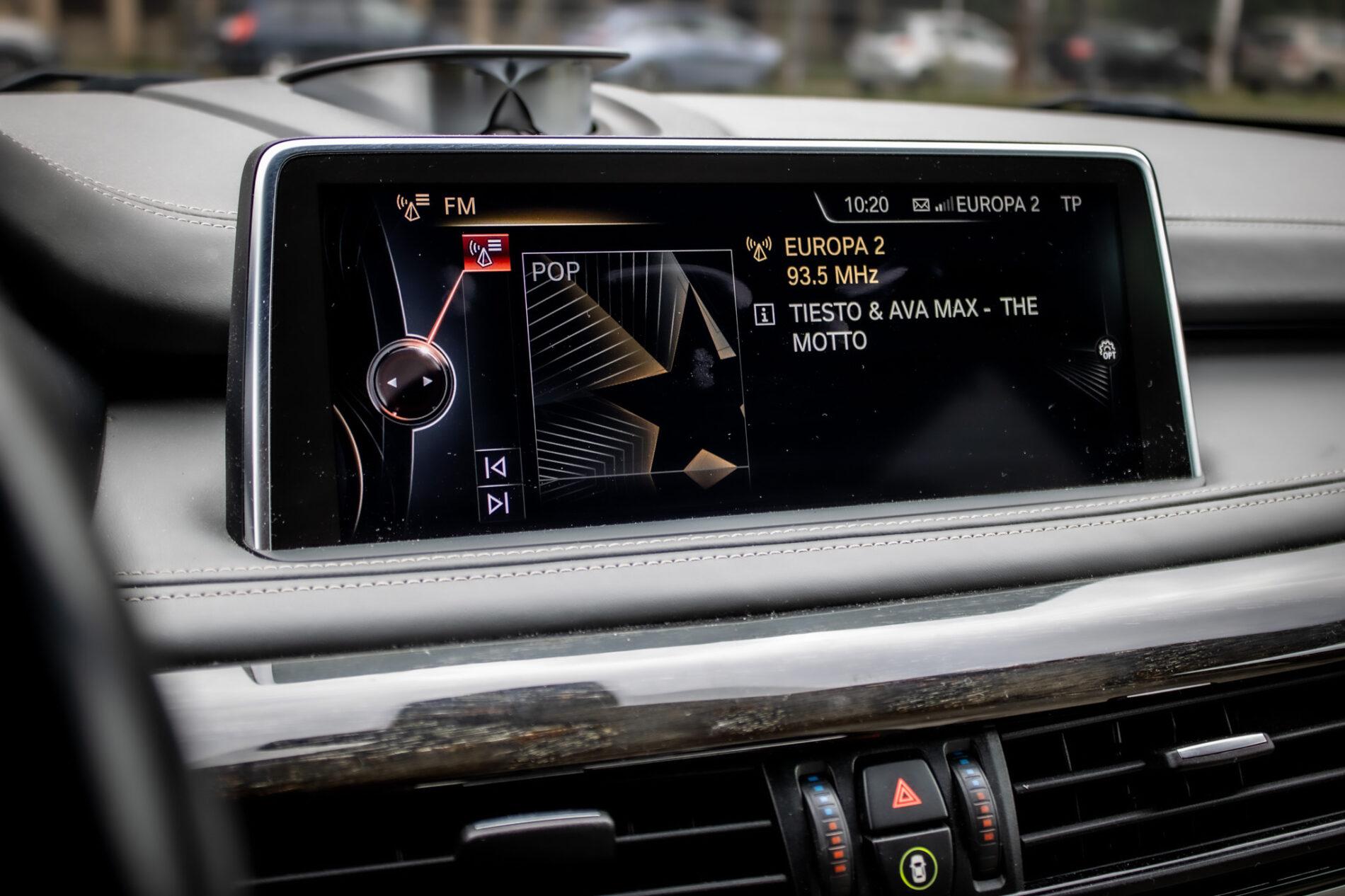 2014 BMW X5 M50d, čierna suv, 255 839 km