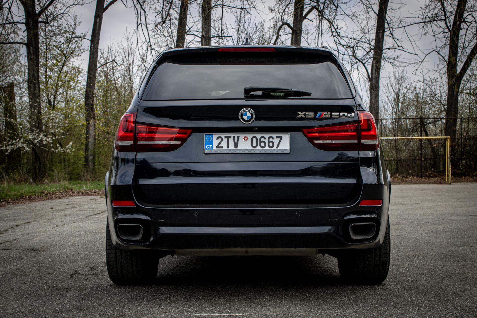 2014 BMW X5 M50d, čierna suv, 255 839 km