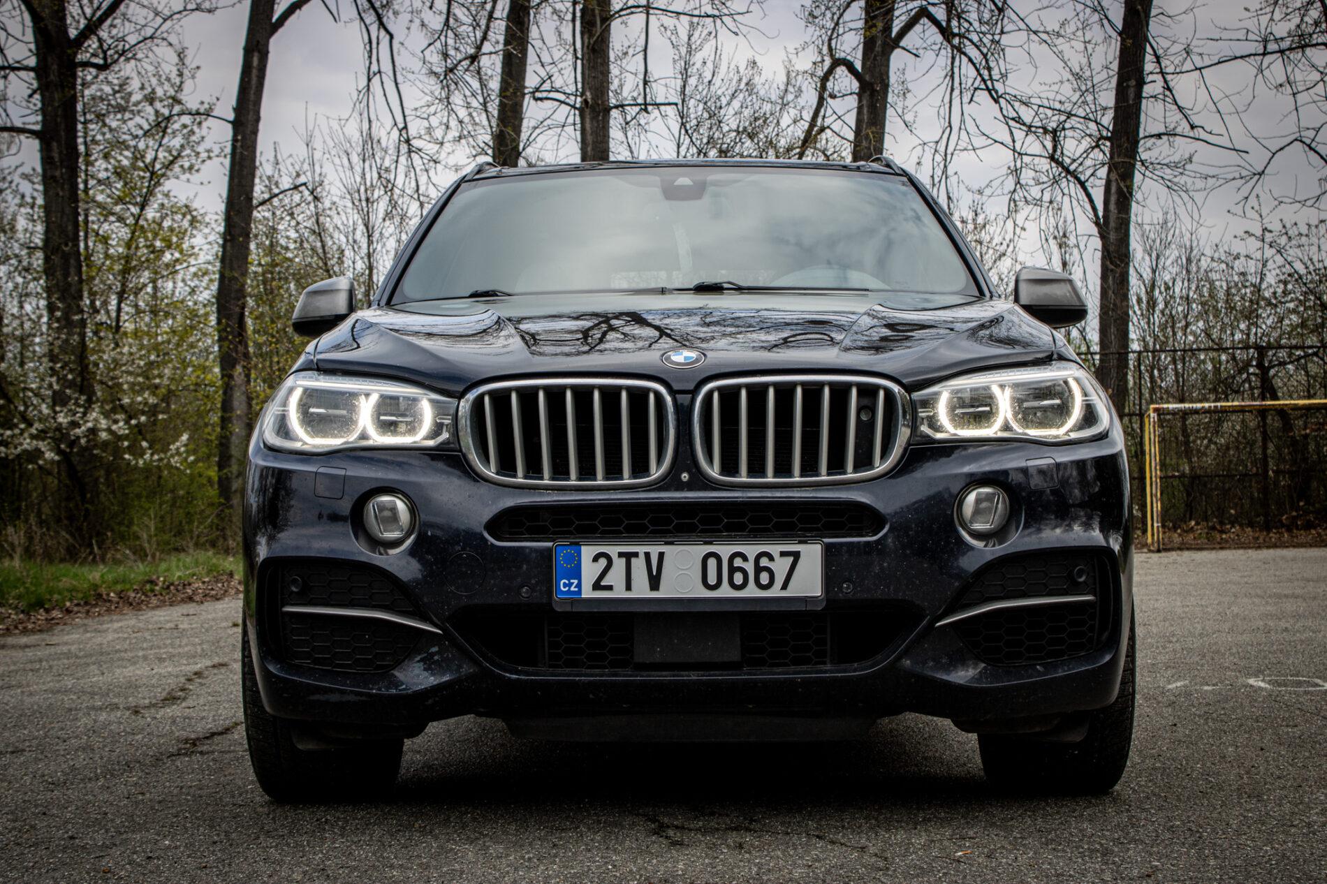 2014 BMW X5 M50d, čierna suv, 255 839 km