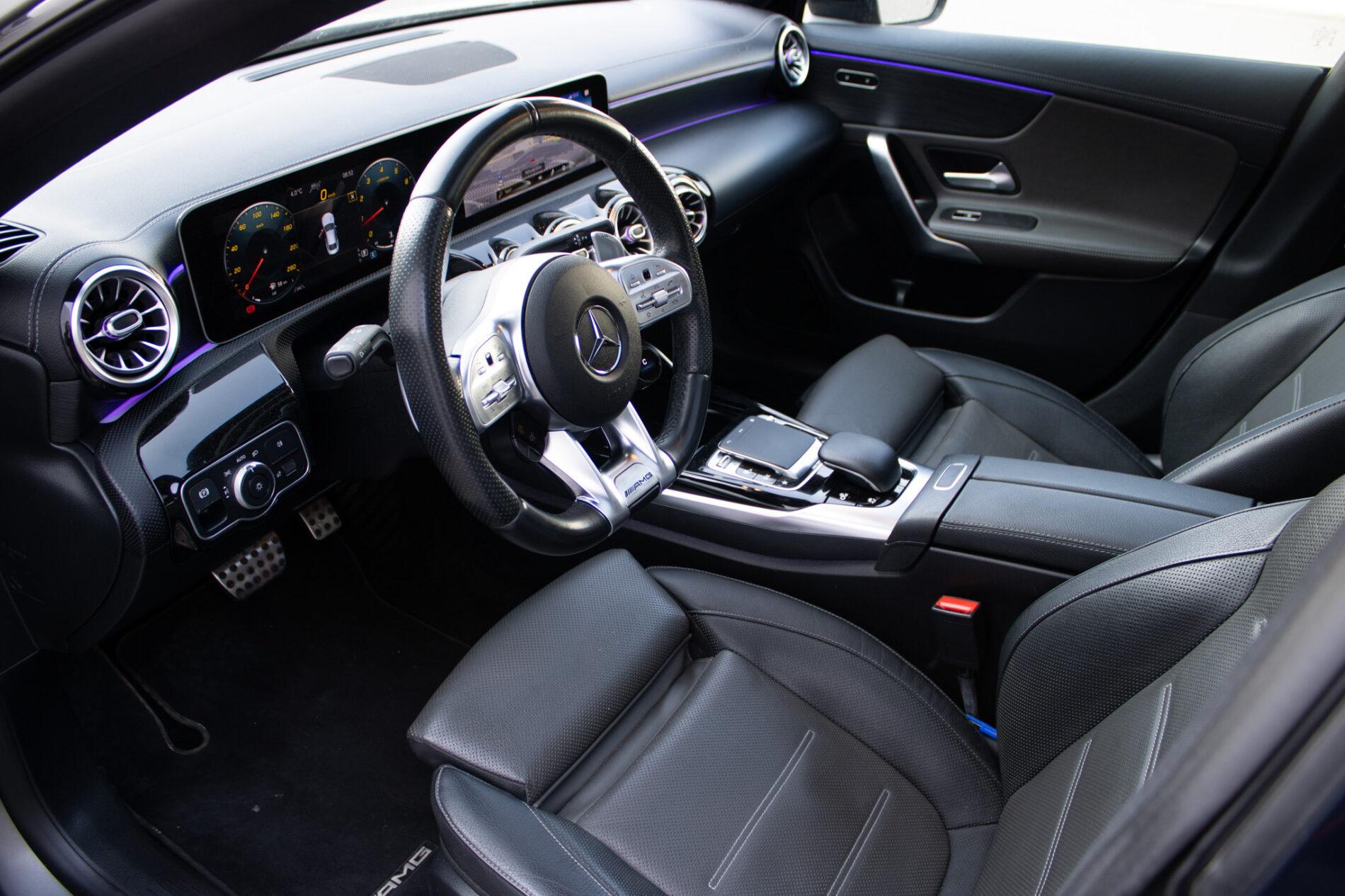 2019 Mercedes-Benz CLA 35 AMG, sivá kupé, 100 867 km