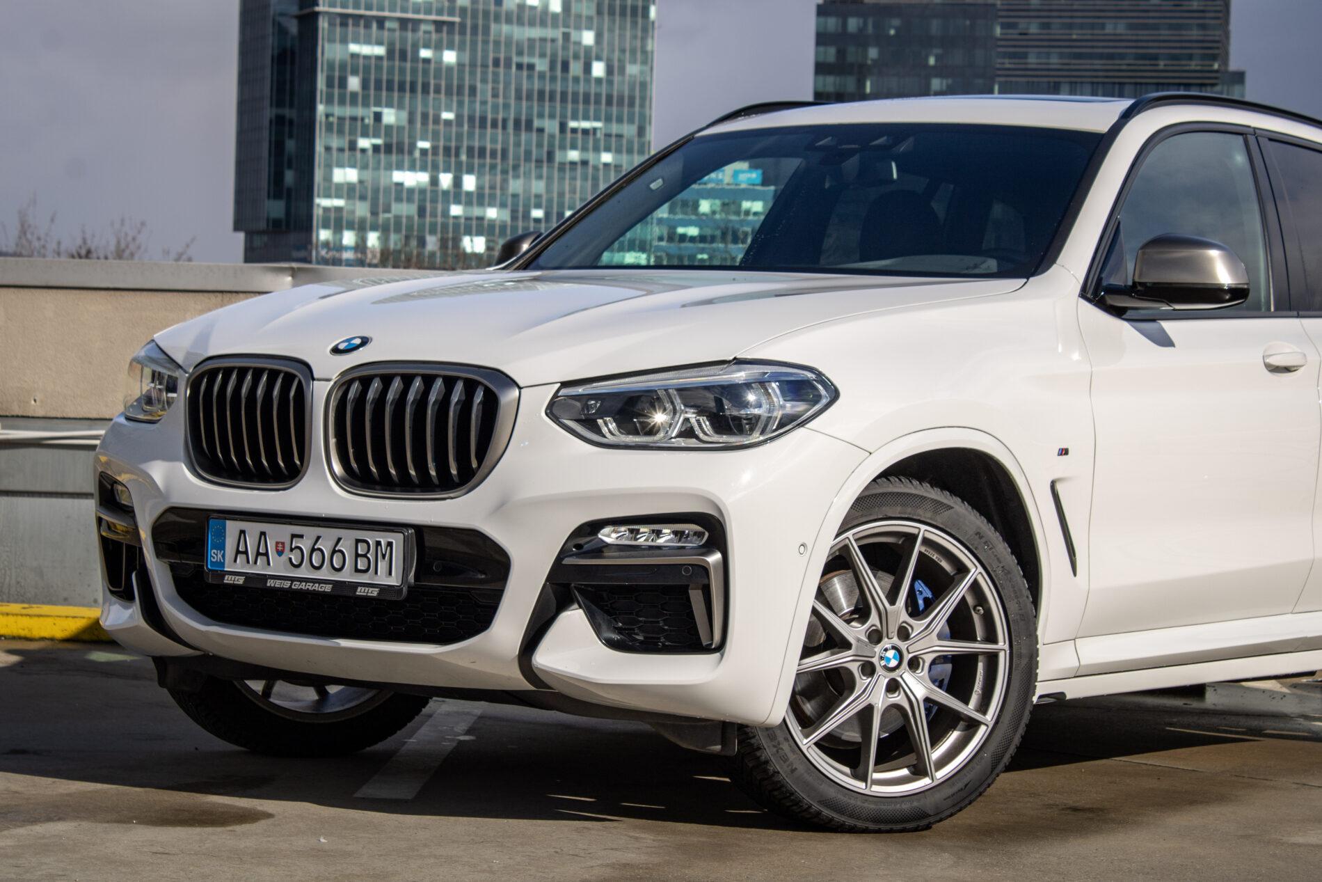 2019 BMW X3 M40i, biela suv, 142 191 km