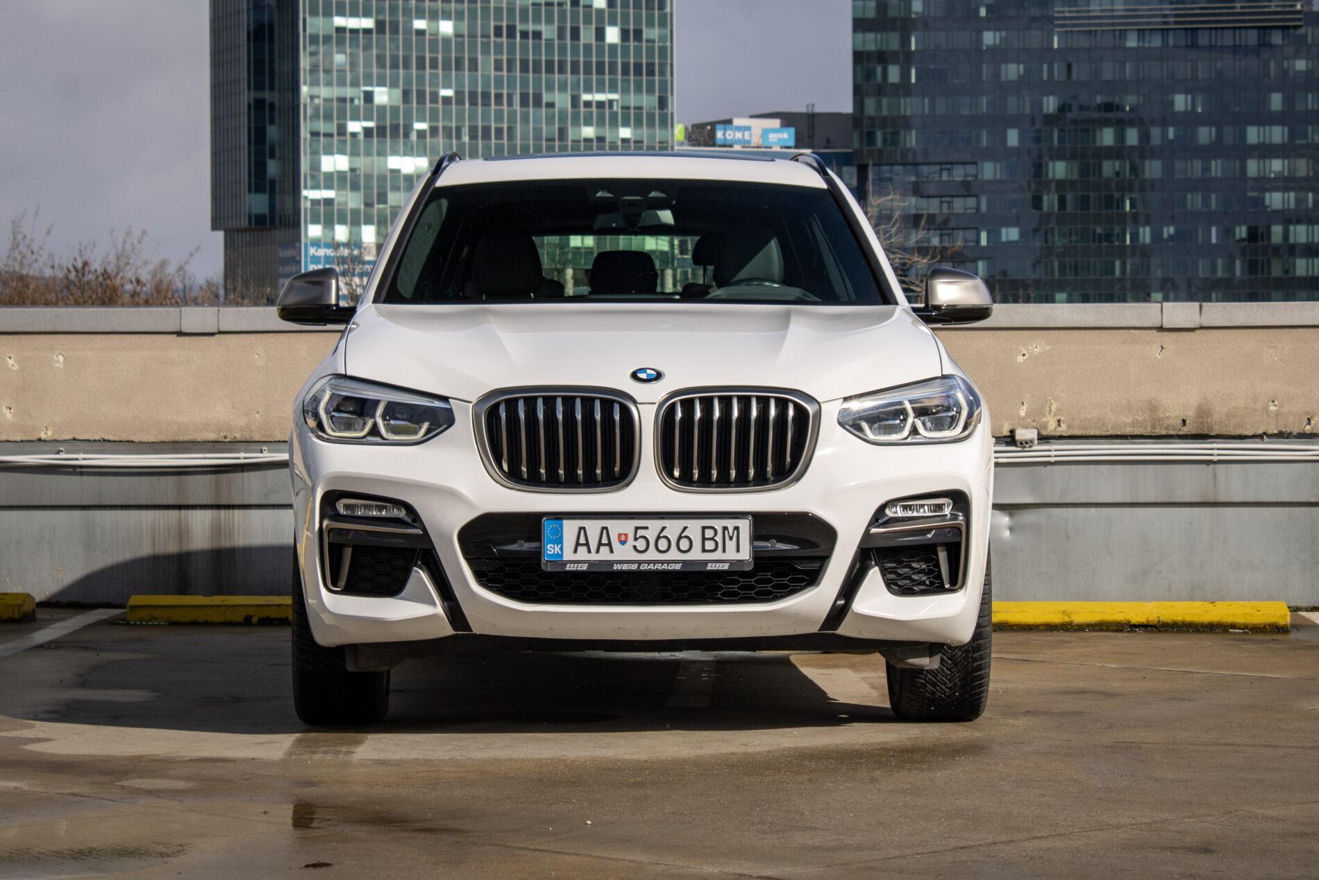 2019 BMW X3 M40i, biela suv, 142 191 km