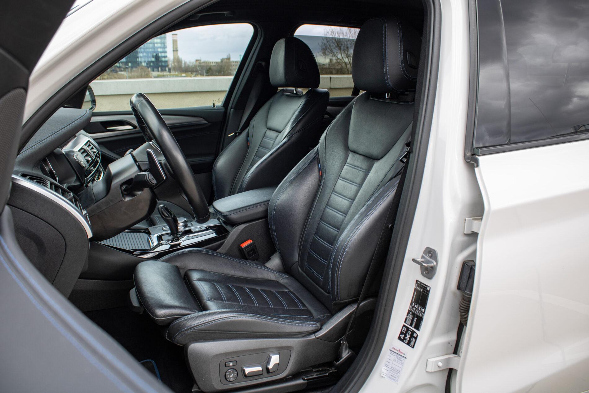 2019 BMW X3 M40i, biela suv, 142 191 km