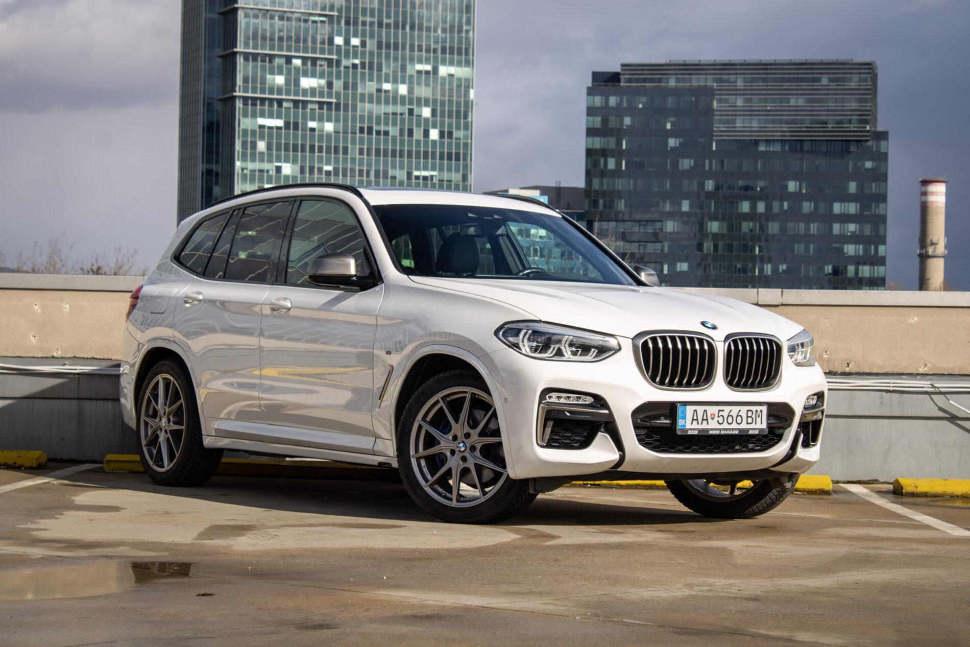 2019 BMW X3 M40i, biela suv, 142 191 km