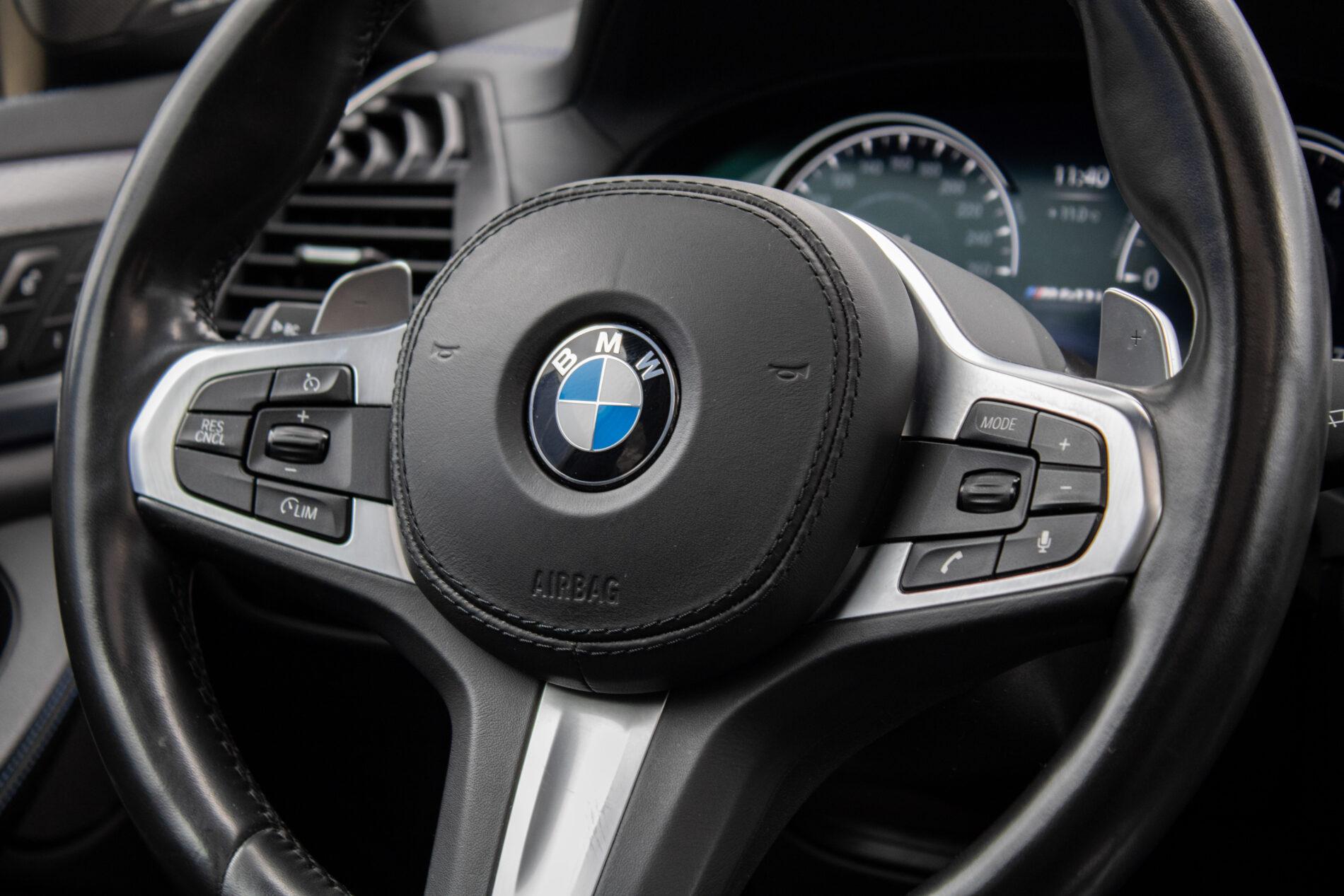 2019 BMW X3 M40i, biela suv, 142 191 km