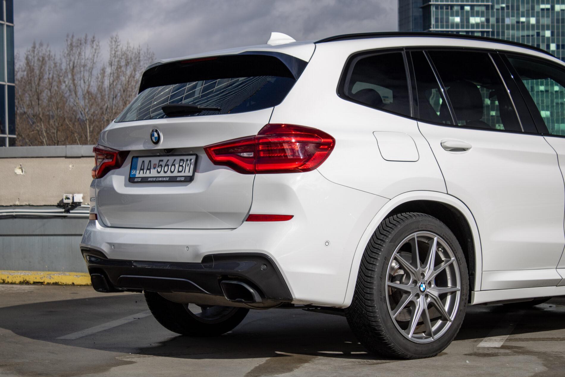 2019 BMW X3 M40i, biela suv, 142 191 km