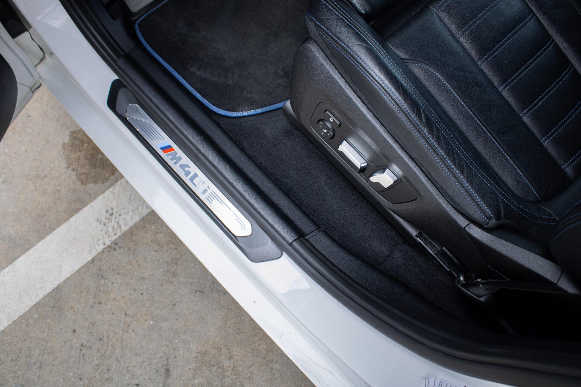 2019 BMW X3 M40i, biela suv, 142 191 km