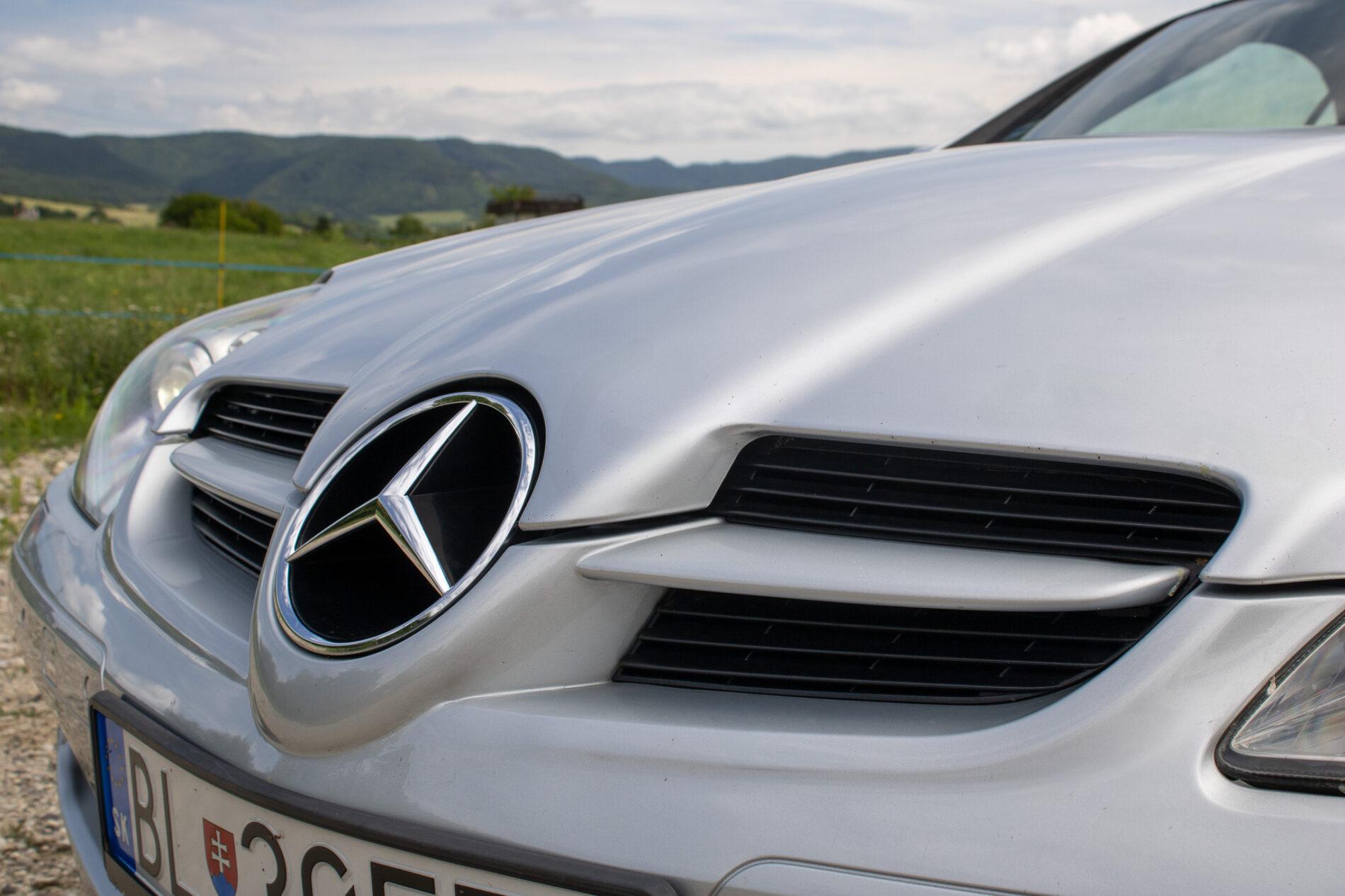 2004 Mercedes-Benz SLK 350, sivá kabriolet, 226 941 km