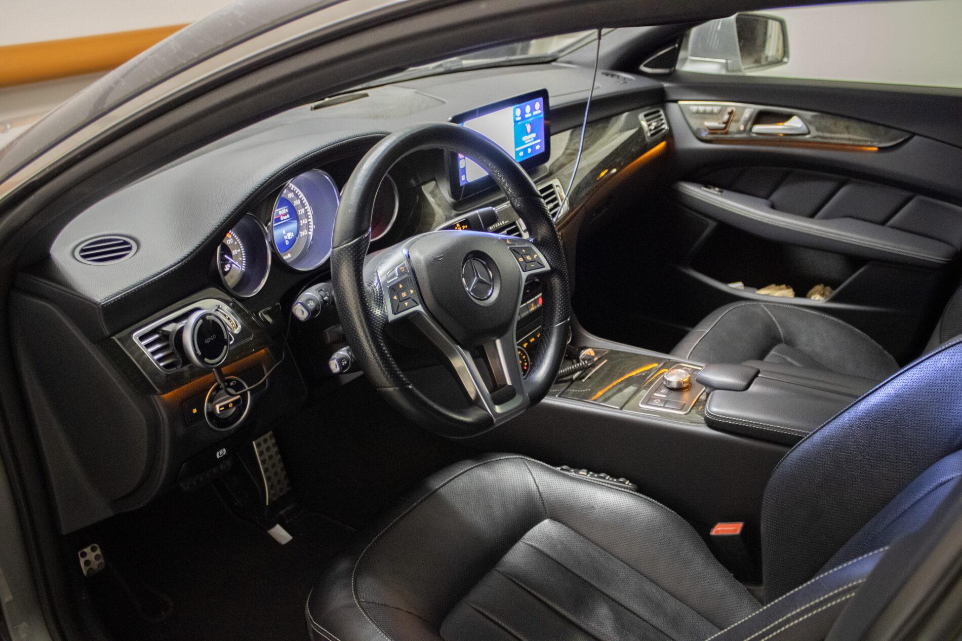 2014 Mercedes-Benz CLS 350 CDI, sivá kombi, 266 736 km