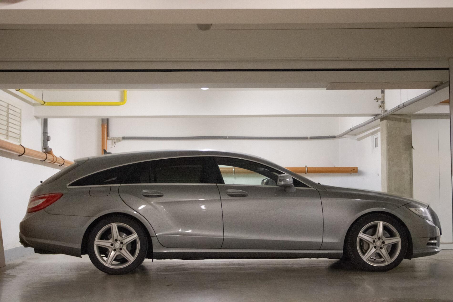 2014 Mercedes-Benz CLS 350 CDI, sivá kombi, 266 736 km