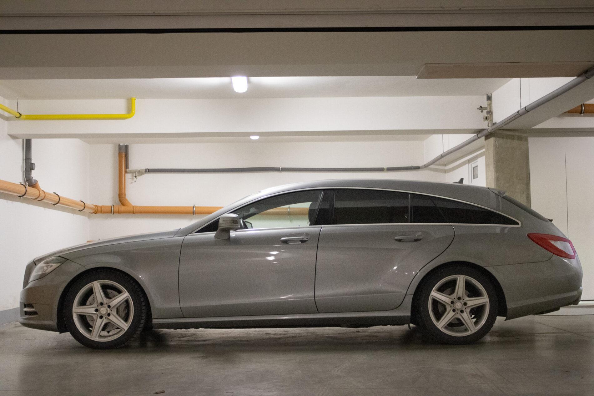 2014 Mercedes-Benz CLS 350 CDI, sivá kombi, 266 736 km