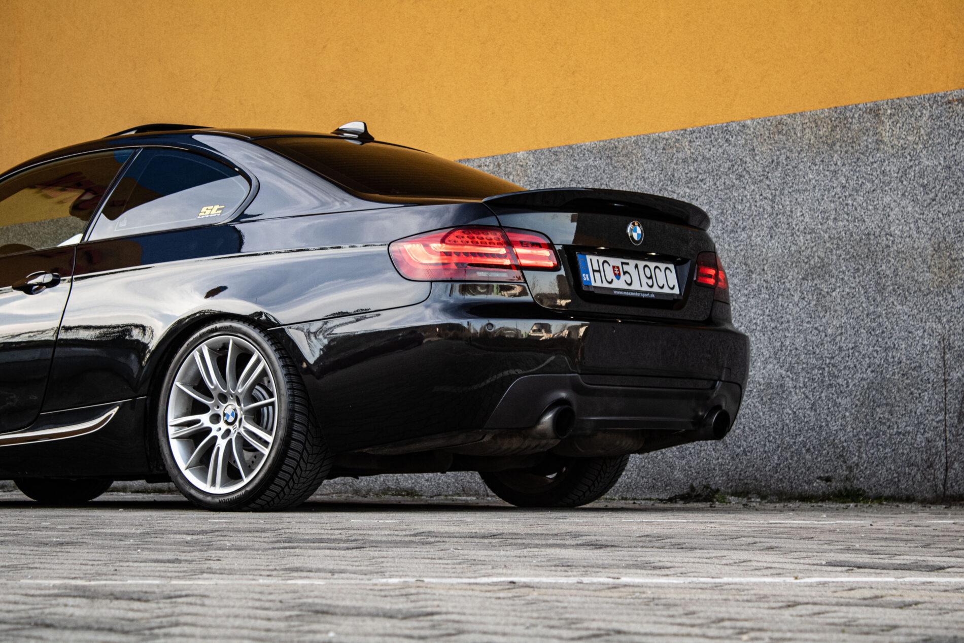 2007 BMW 335i, čierna kupé, 345 000 km