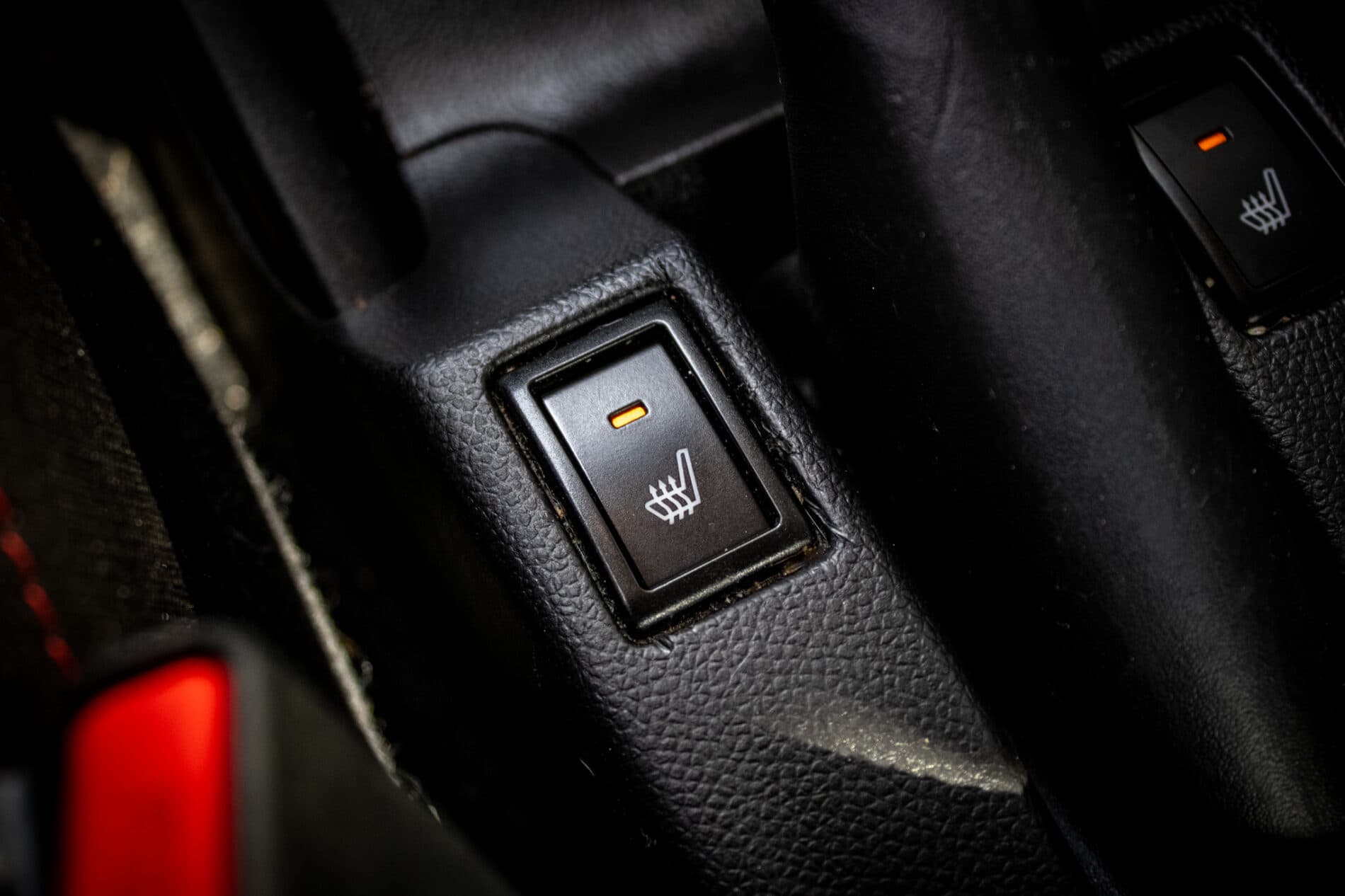 2019 Suzuki Swift Sport, sivá hatchback, 96 365 km