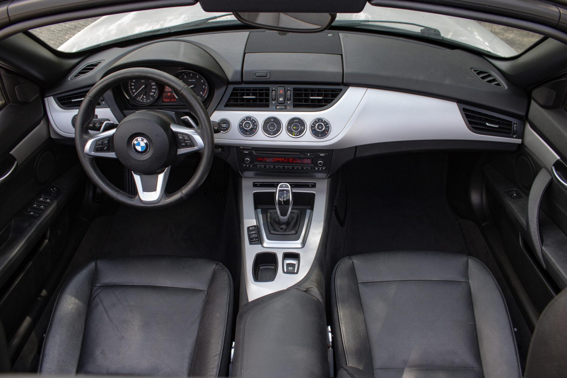 2012 BMW Z4, biela kabriolet, 170 435 km