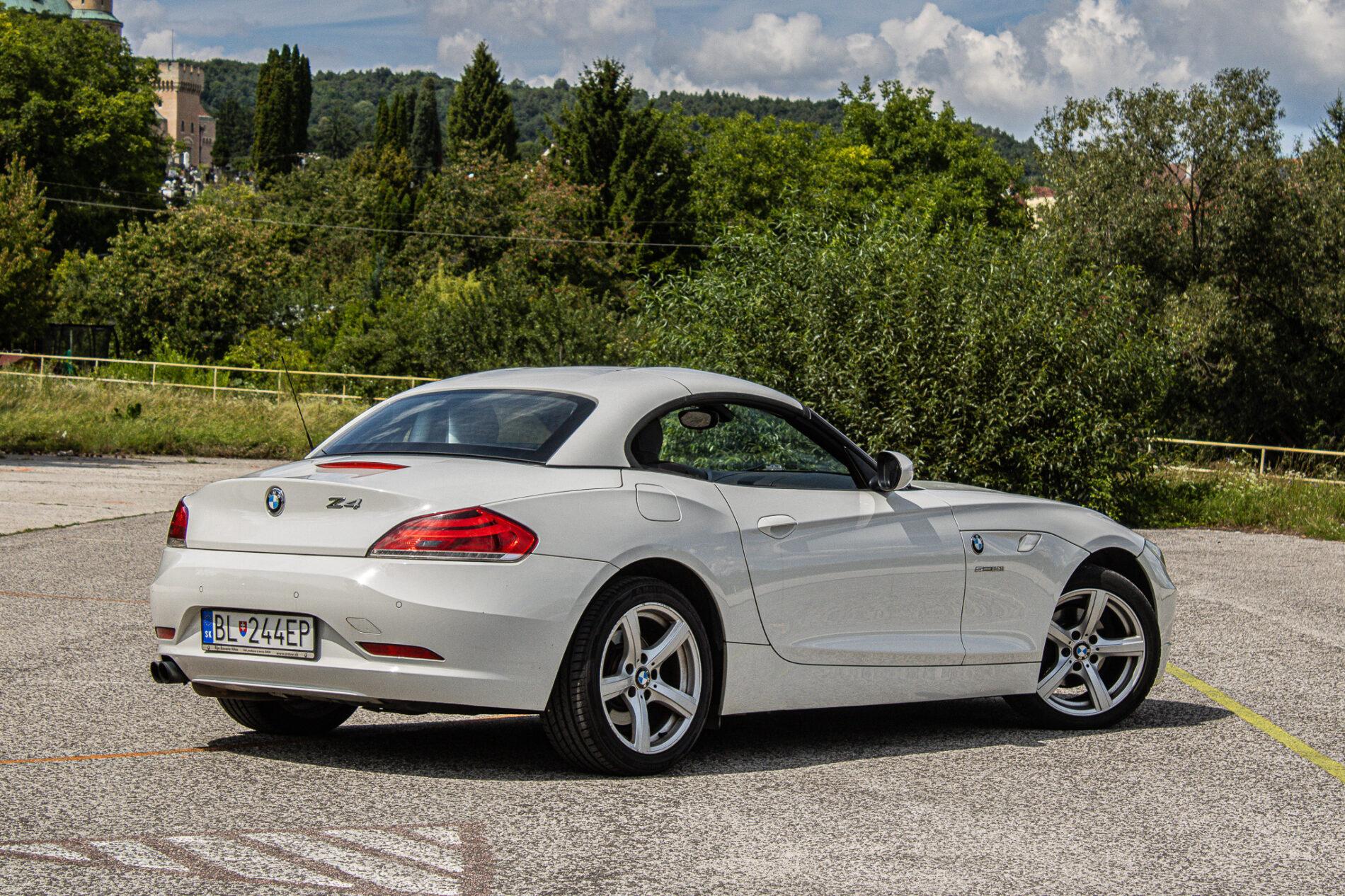 2012 BMW Z4, biela kabriolet, 170 435 km