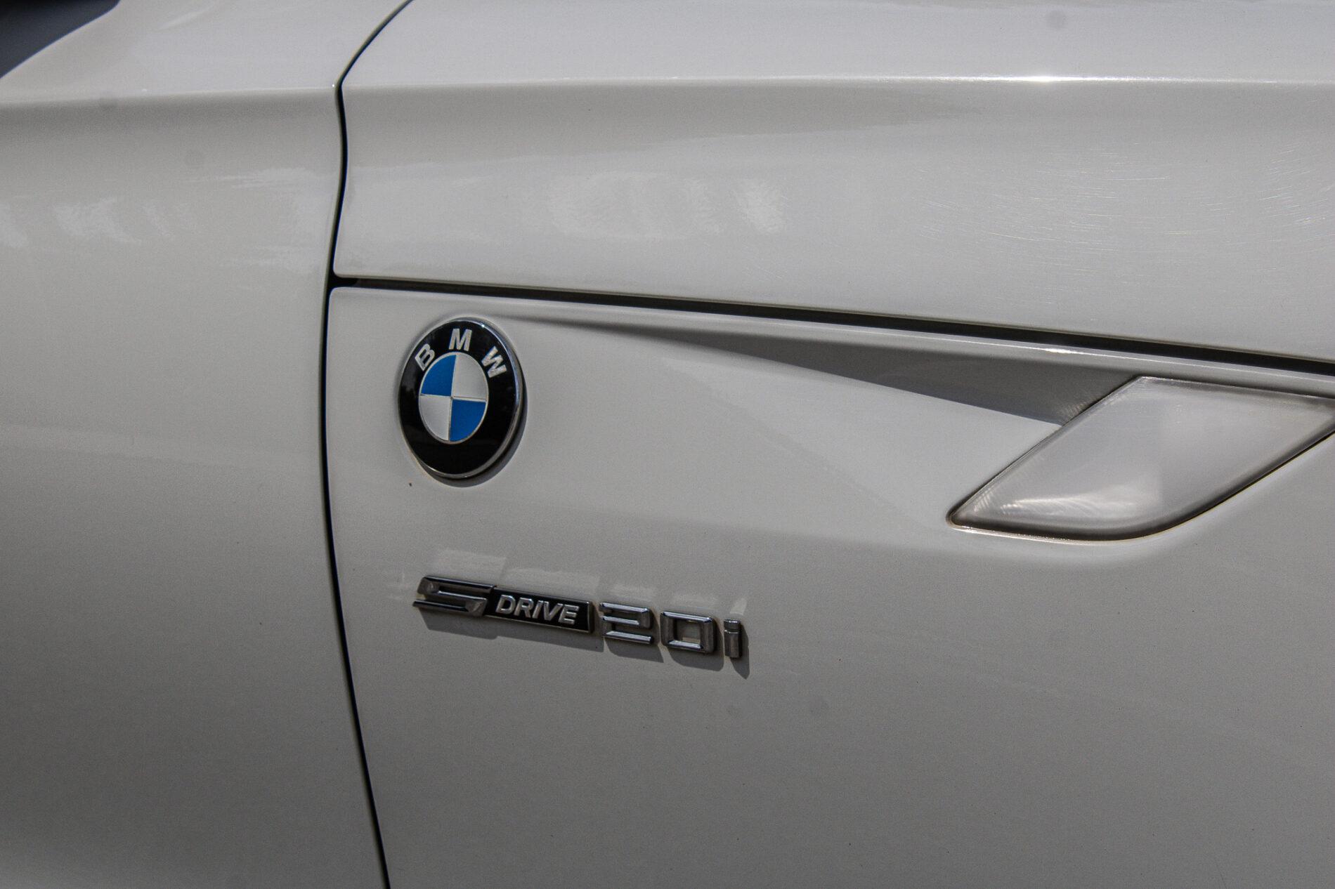 2012 BMW Z4, biela kabriolet, 170 435 km