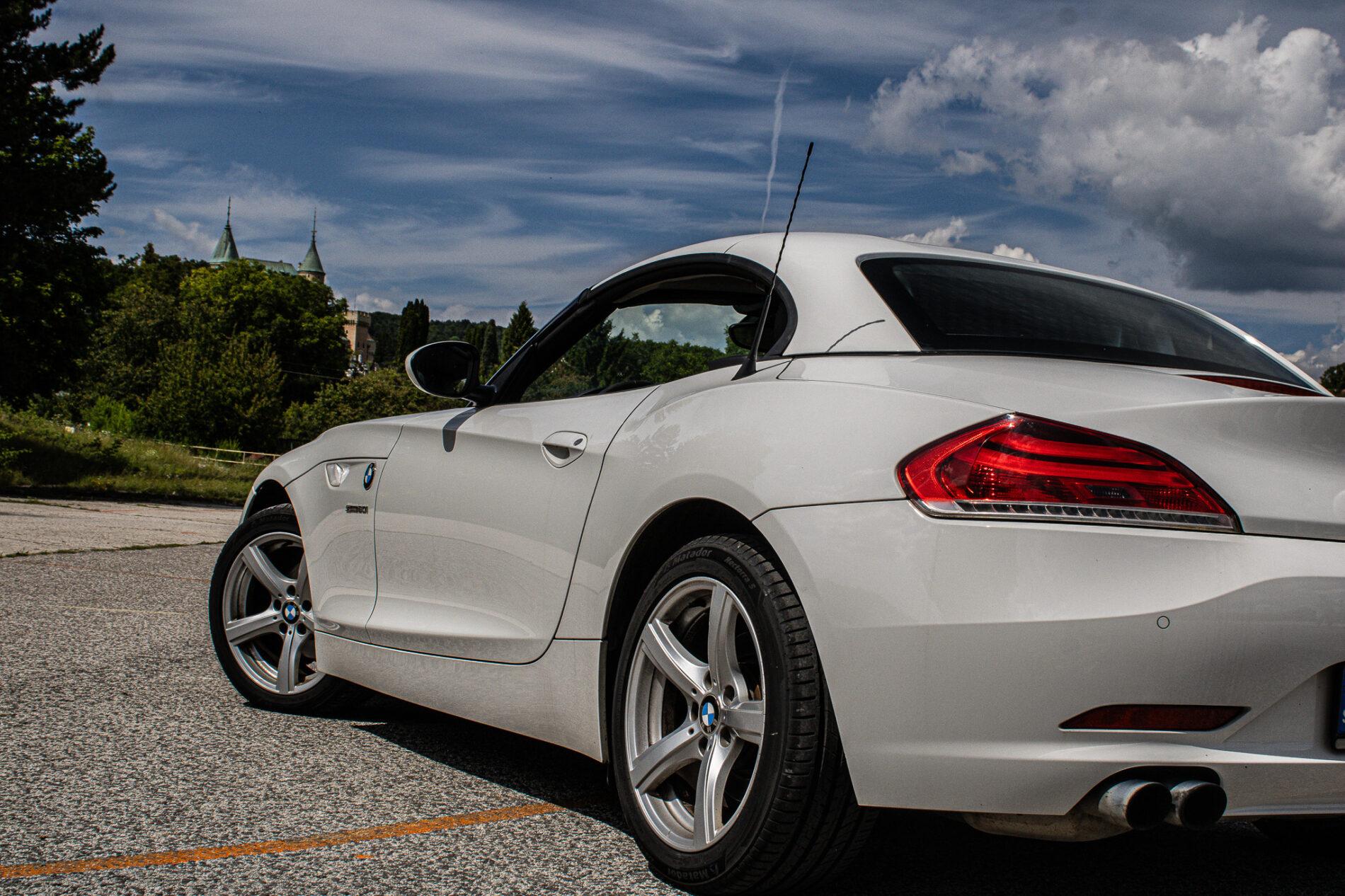 2012 BMW Z4, biela kabriolet, 170 435 km