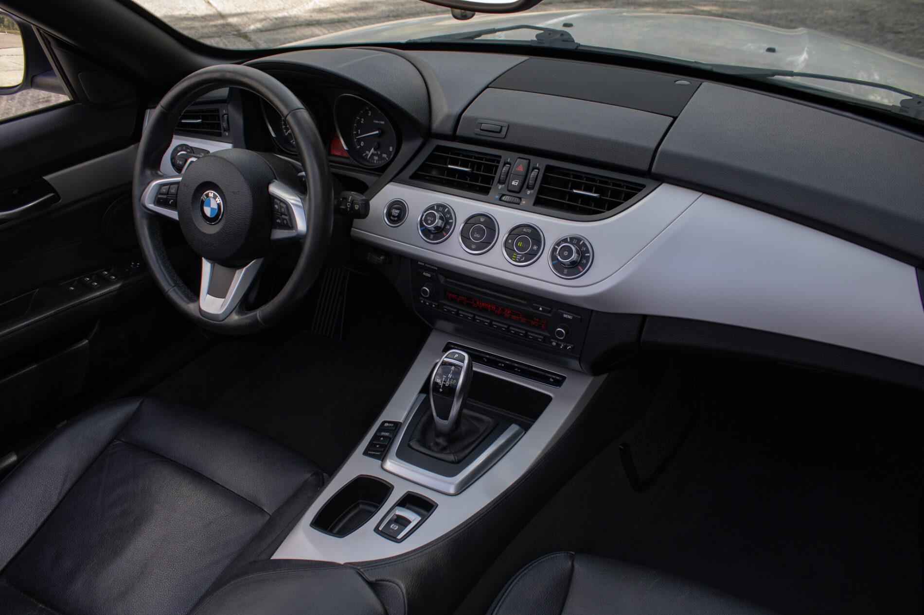 2012 BMW Z4, biela kabriolet, 170 435 km