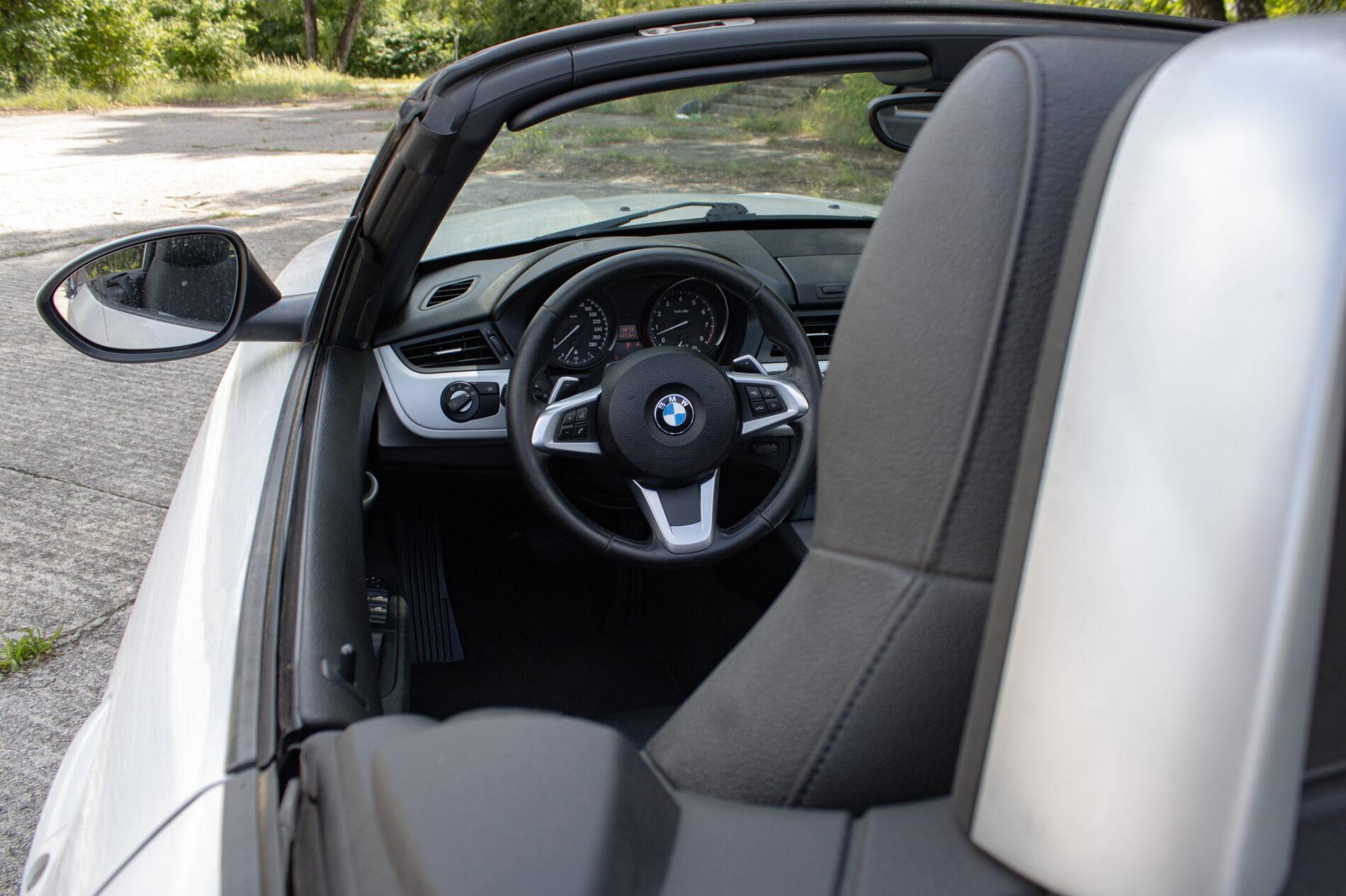 2012 BMW Z4, biela kabriolet, 170 435 km