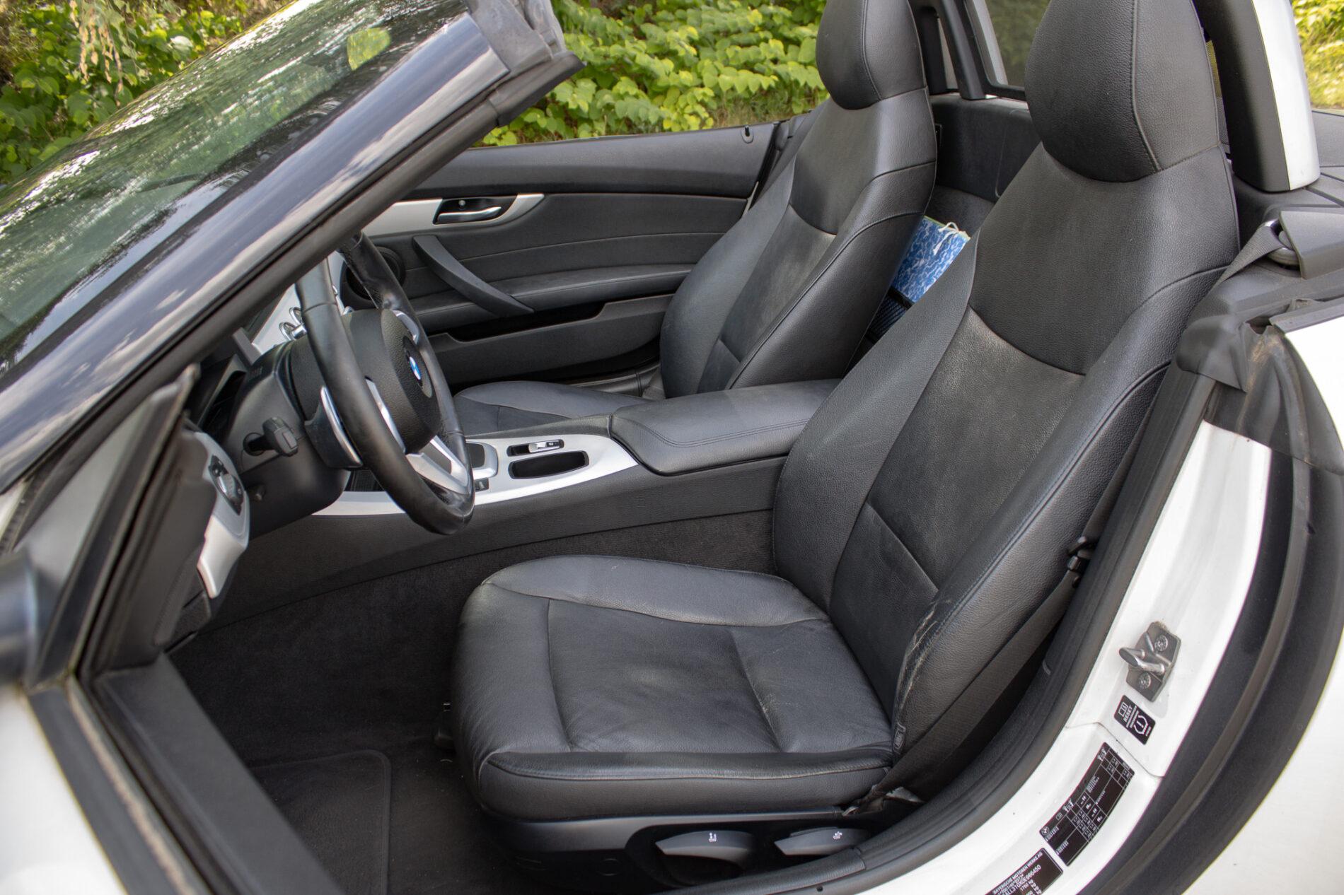 2012 BMW Z4, biela kabriolet, 170 435 km