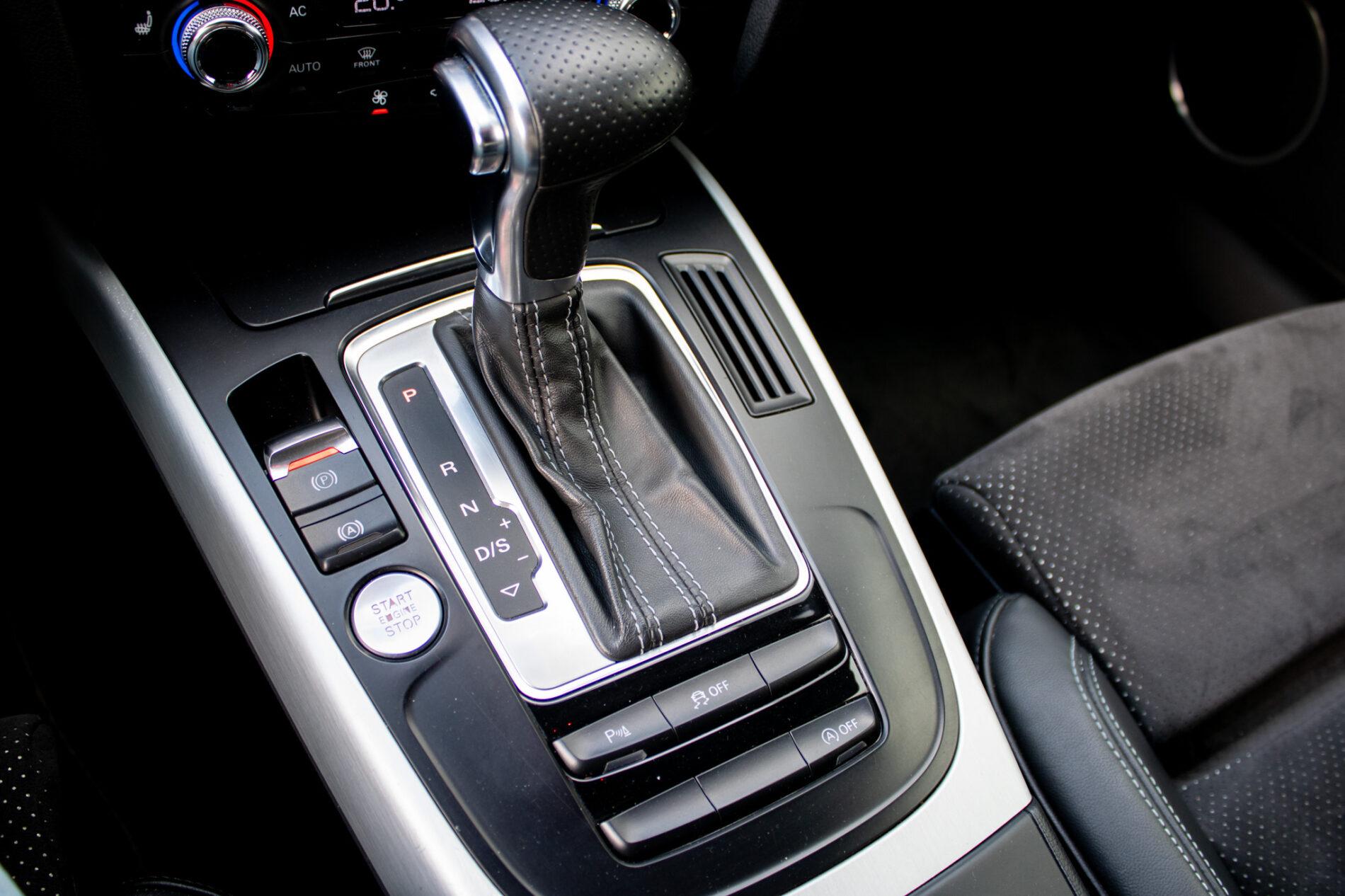 2012 AUDI A5, červená kupé, 142 939 km