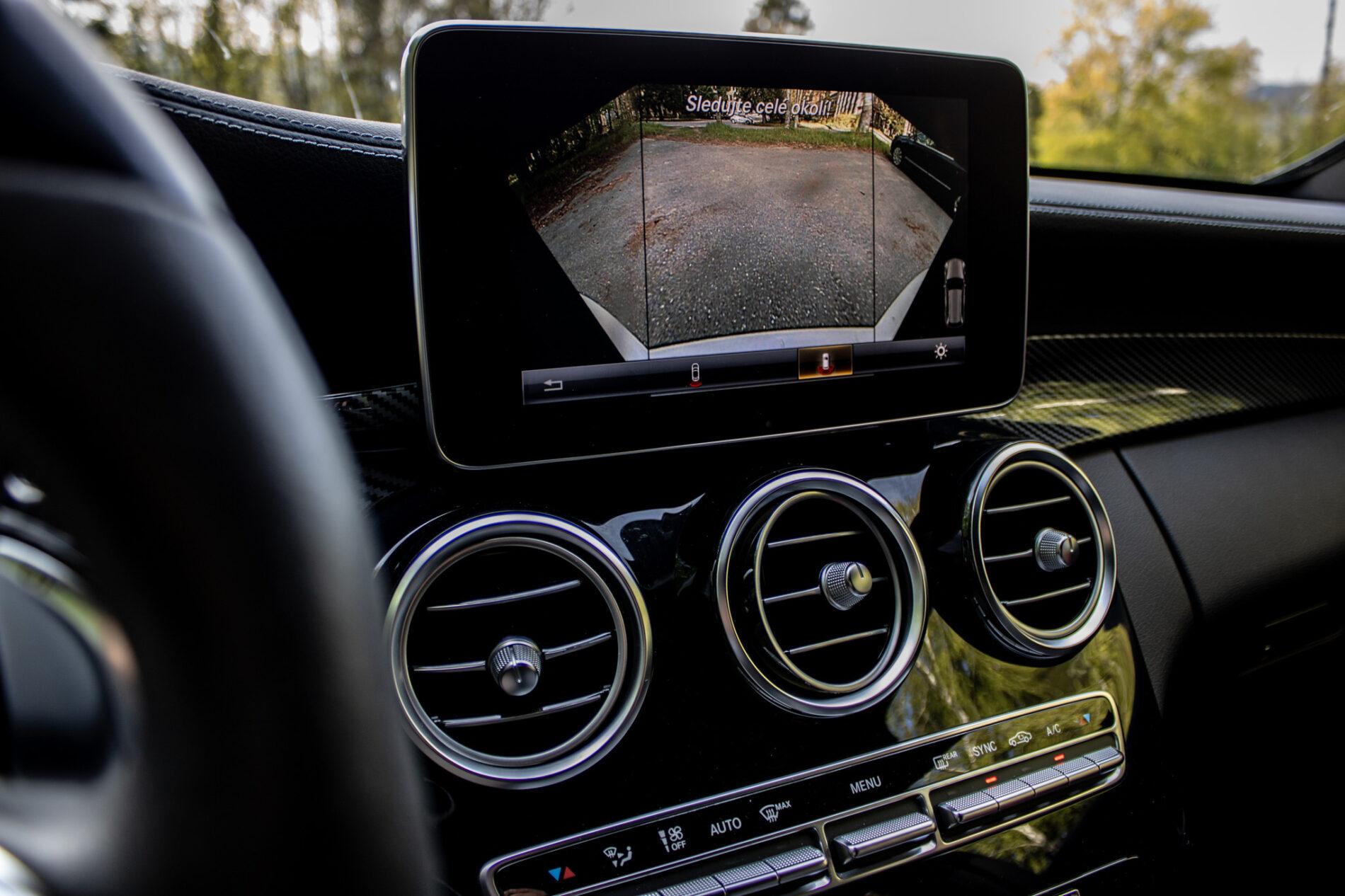 2017 Mercedes-Benz C 63 AMG S, biela kombi, 79 170 km