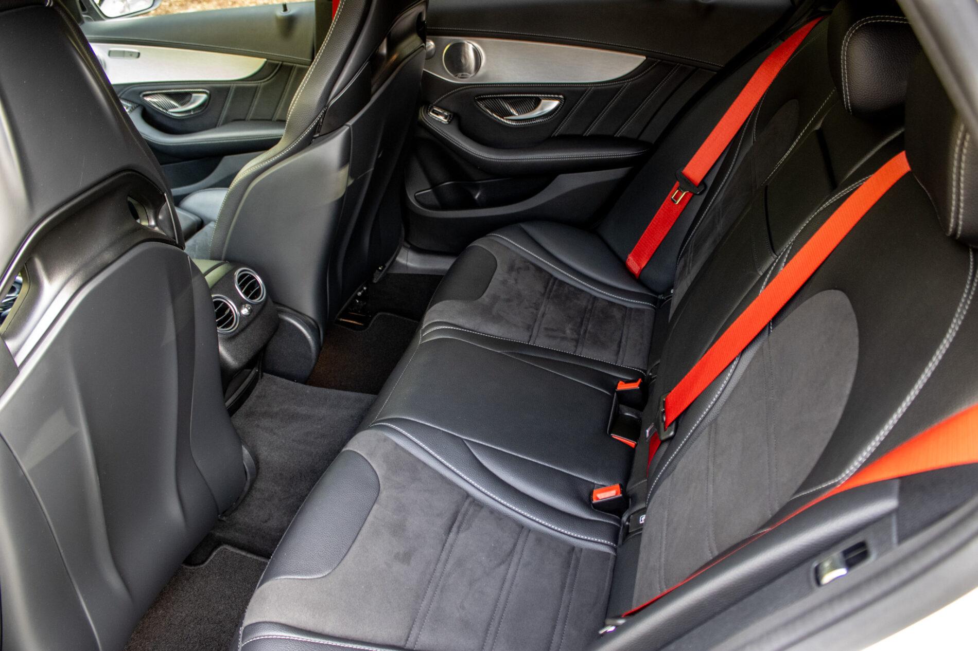 2017 Mercedes-Benz C 63 AMG S, biela kombi, 79 170 km