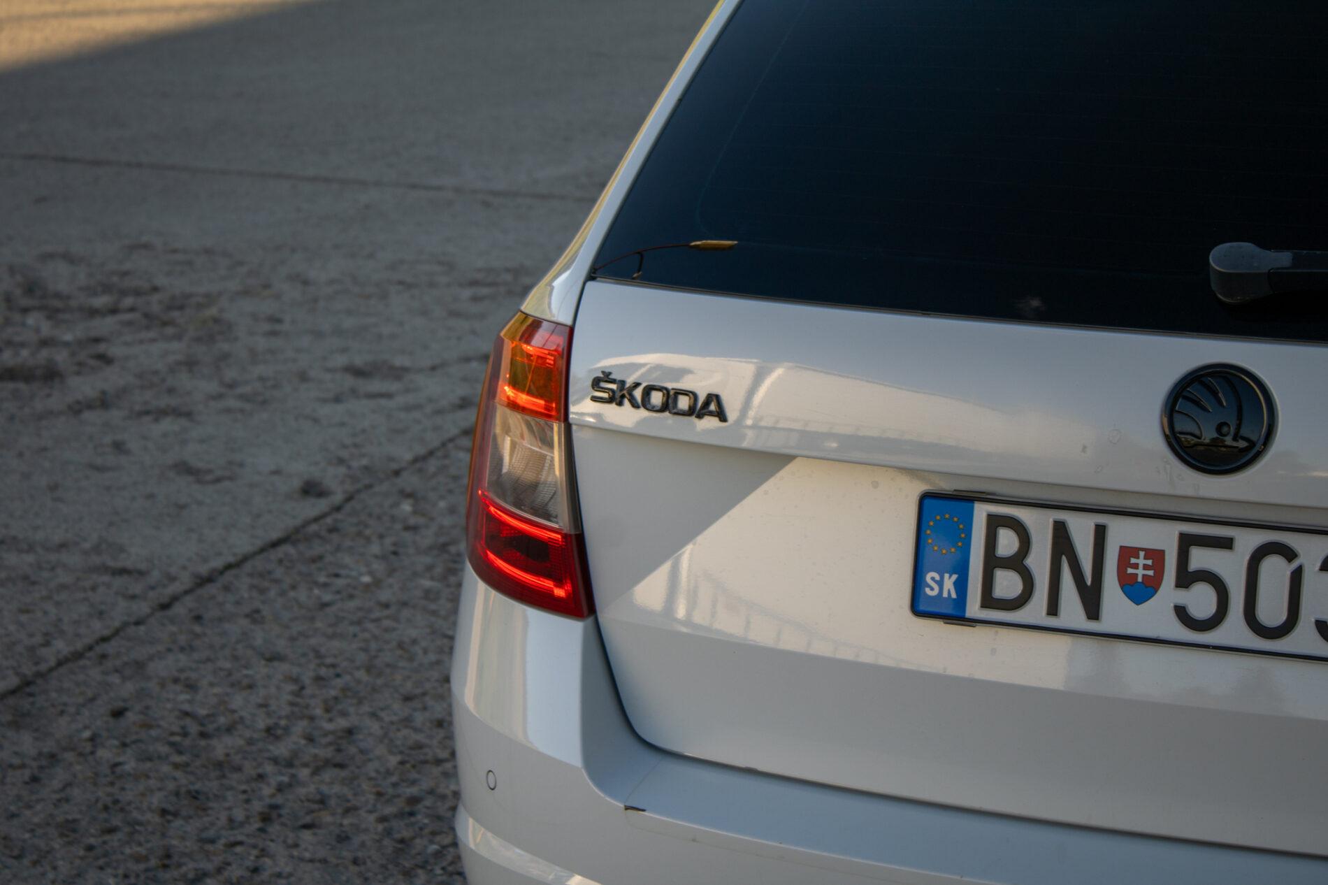 2016 Skoda Octavia RS, biela kombi, 253 701 km