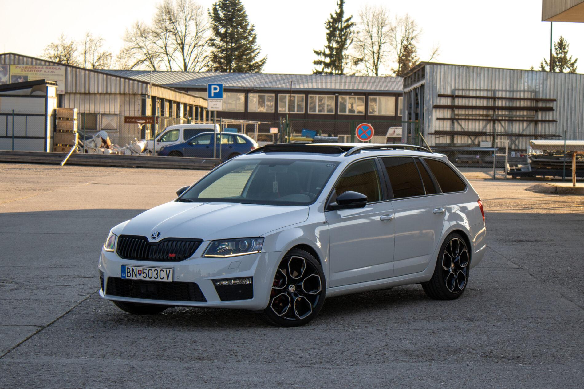 2016 Skoda Octavia RS, biela kombi, 253 701 km